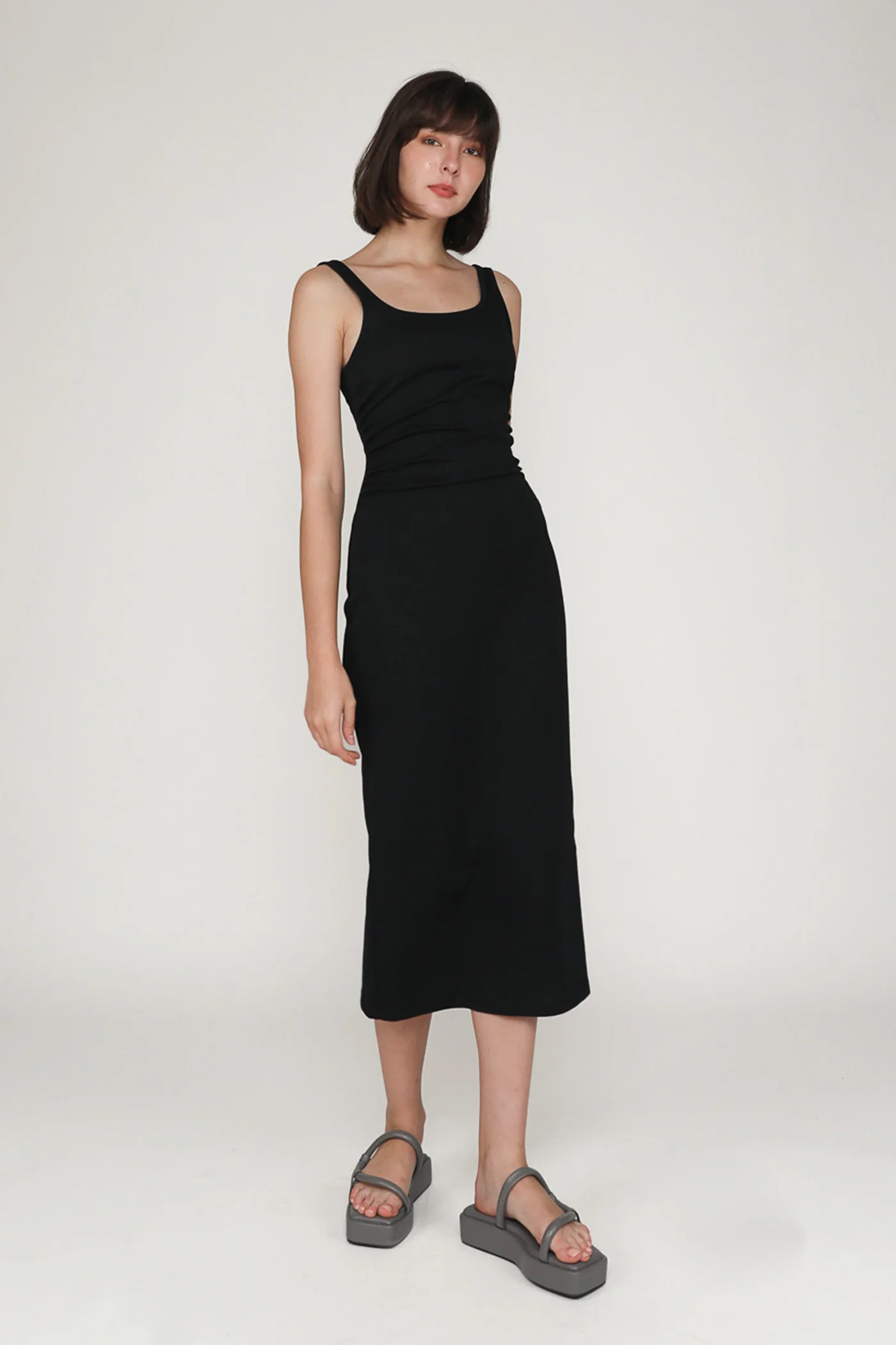 Kourtney Ruched Side Midi Dress - Image 6