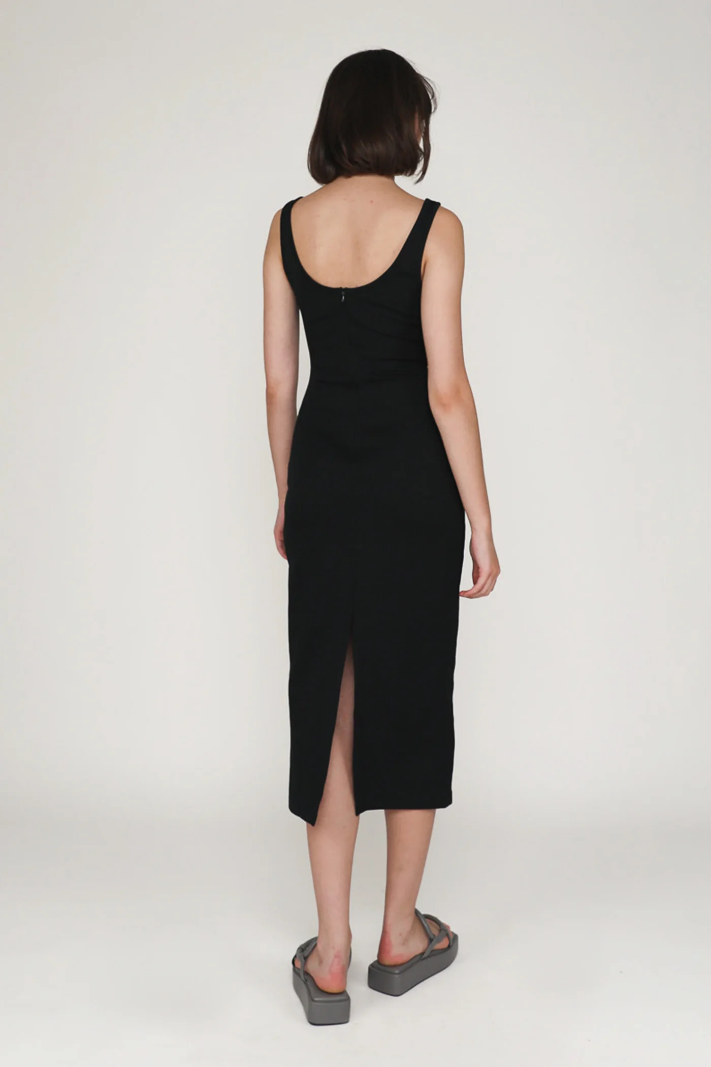 Kourtney Ruched Side Midi Dress - Image 7