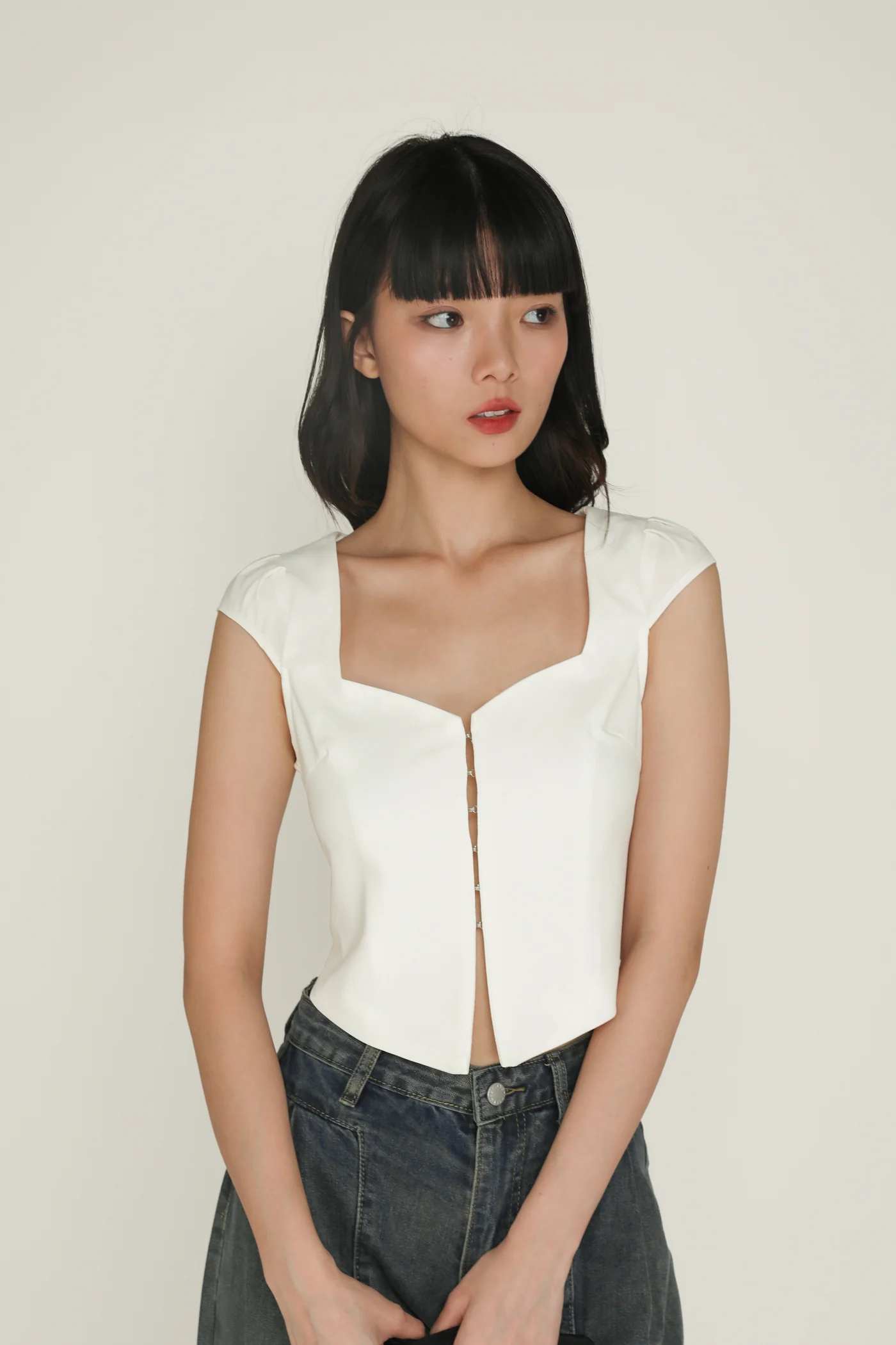 Krislyn Hook Front Top - Image 3