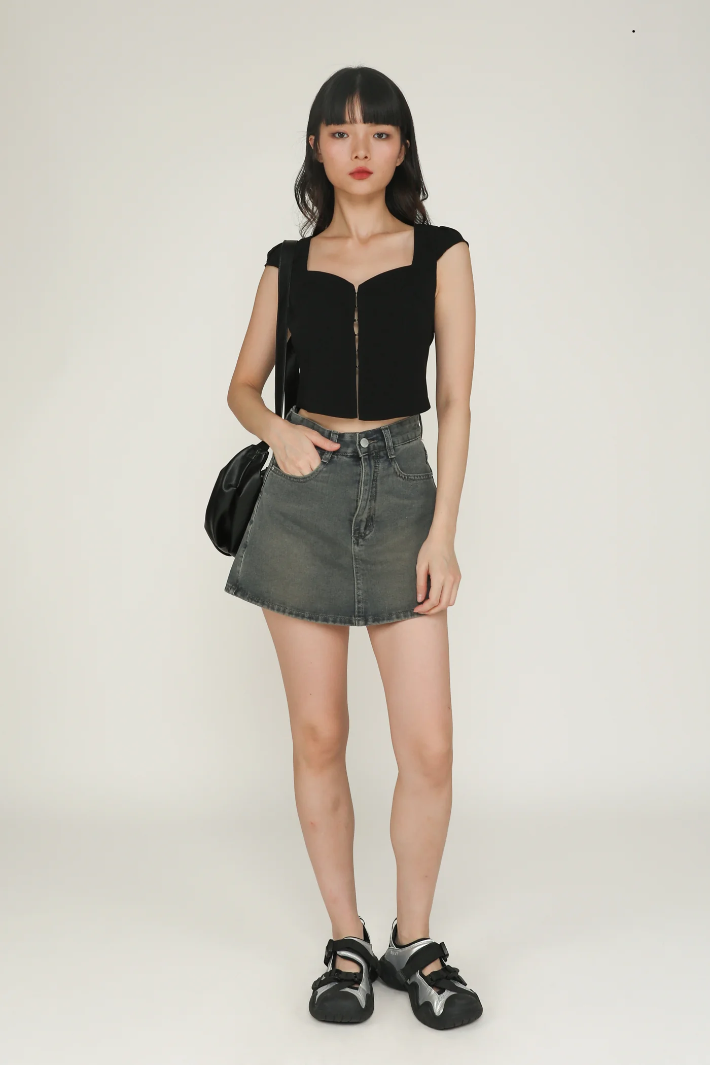 Krislyn Hook Front Top - Image 9