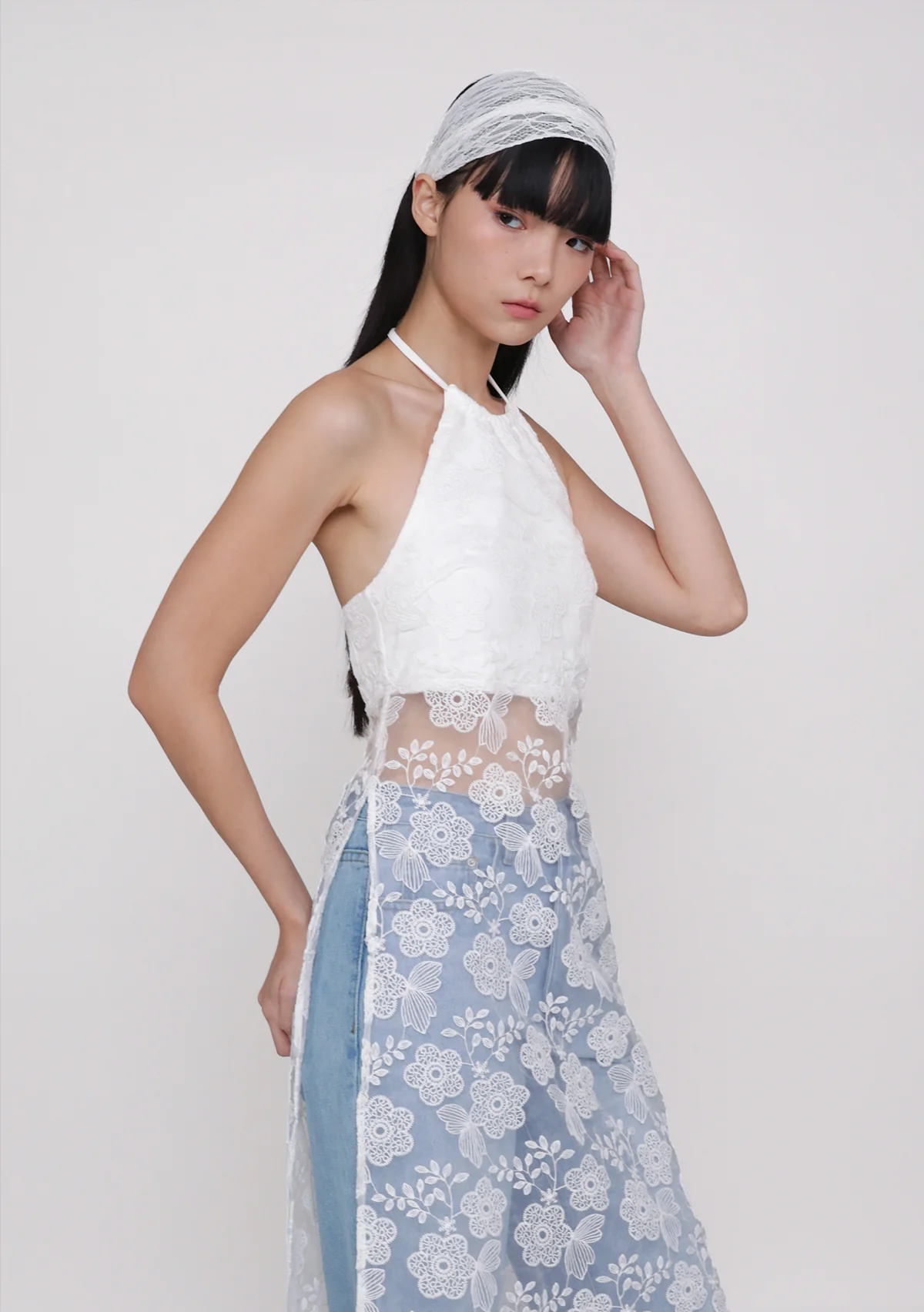 Venecia Lace Longline Top - Image 9