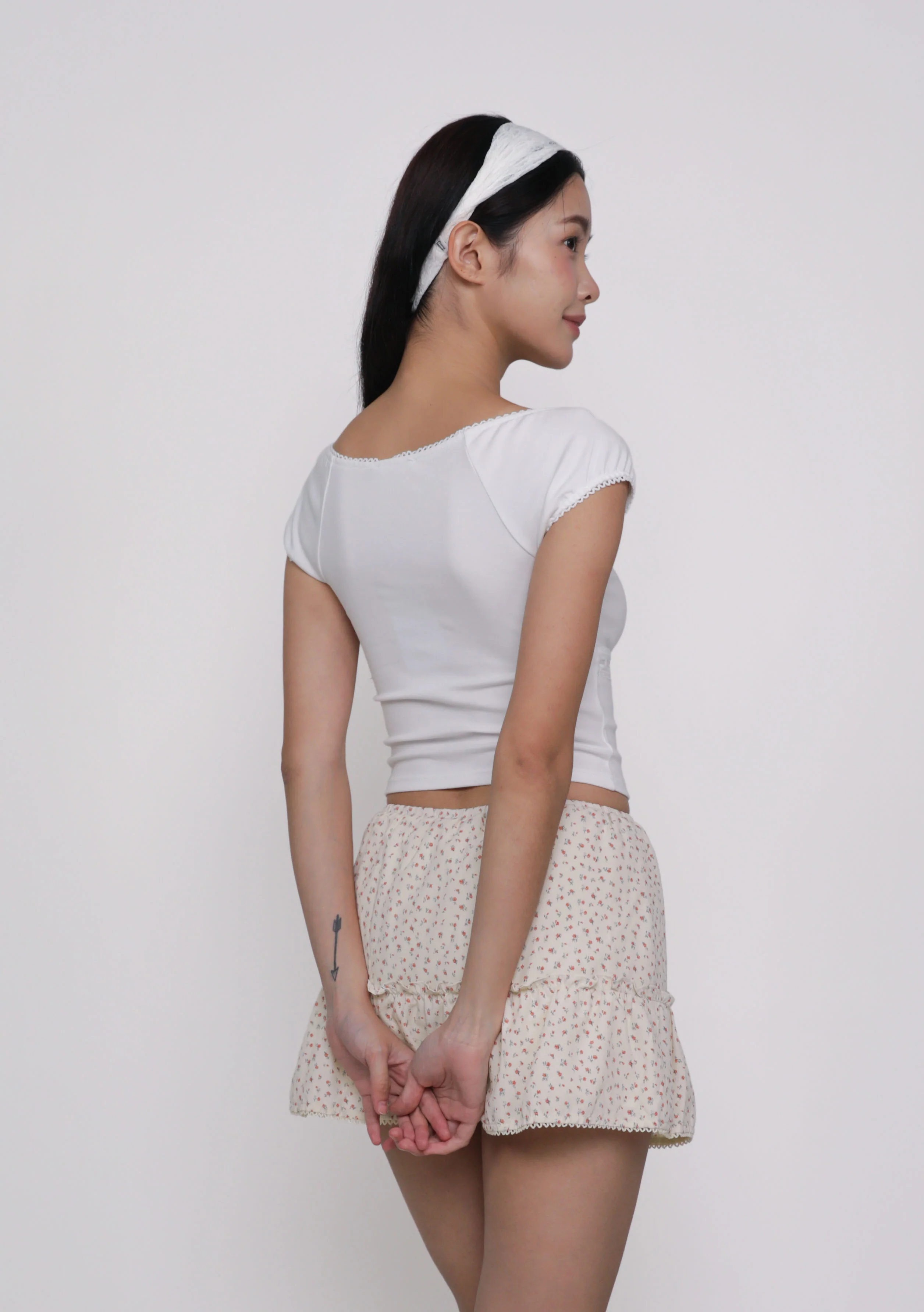Julie Crochet Trim Sleeve Top - Image 10