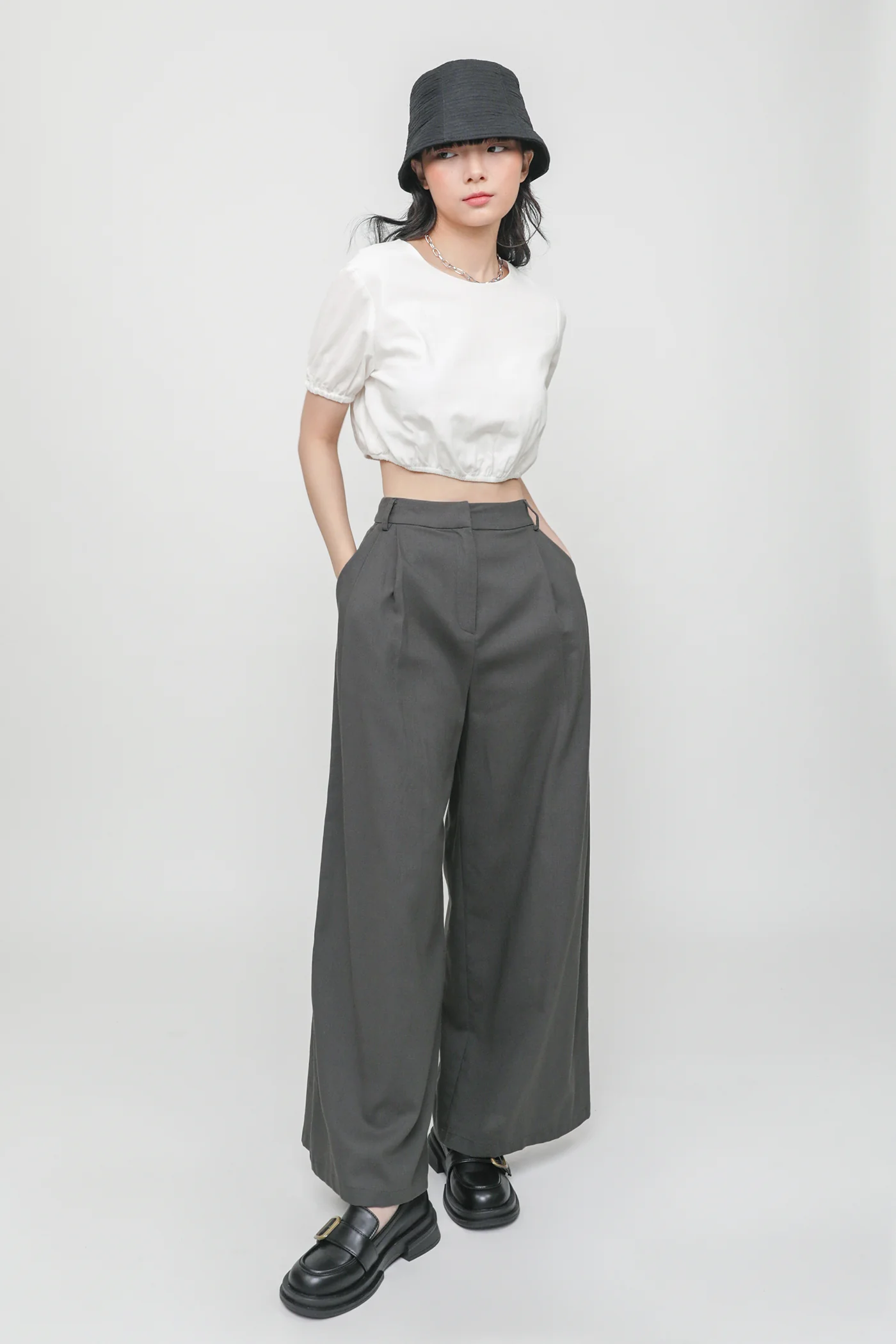 Liv Linen Puffy Sleeve Top - Image 11
