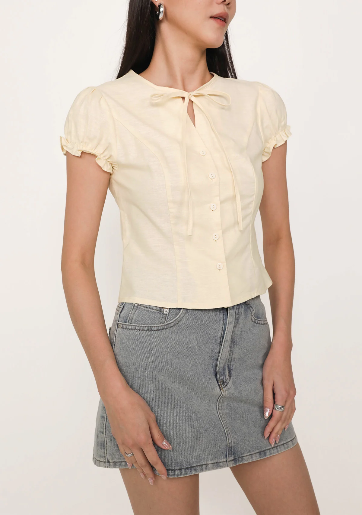 Lulu Puffy Sleeve Tie Front Top - Image 5