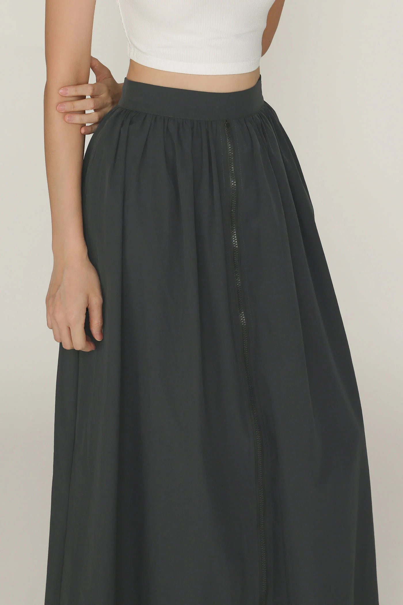 Magnus Nylon Zipper Maxi Skirt - Image 13