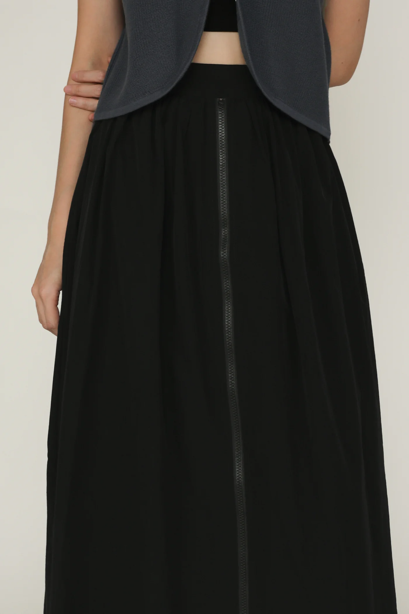 Magnus Nylon Zipper Maxi Skirt - Image 4