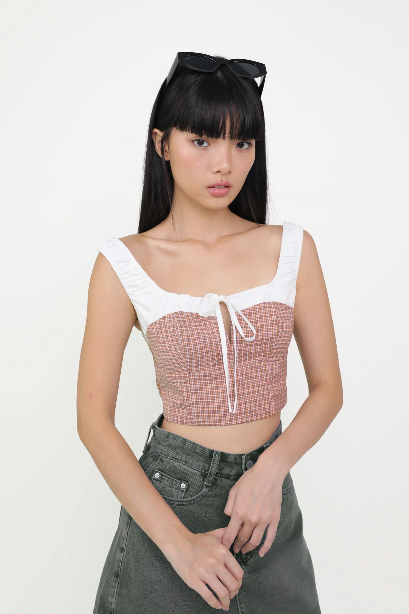 Maira Contrast Ruched Tie Front Top - Image 10