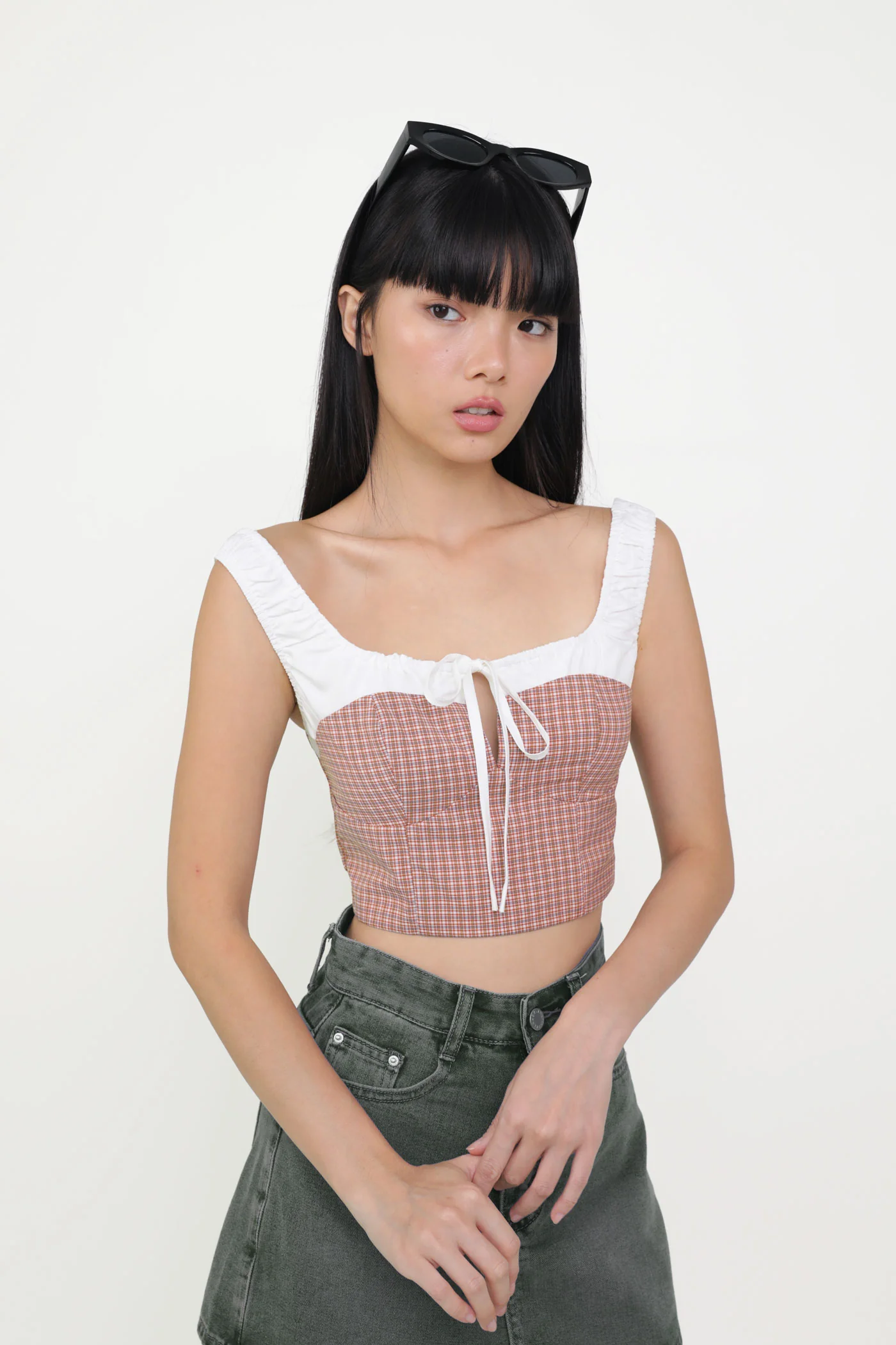 Maira Contrast Ruched Tie Front Top - Image 12