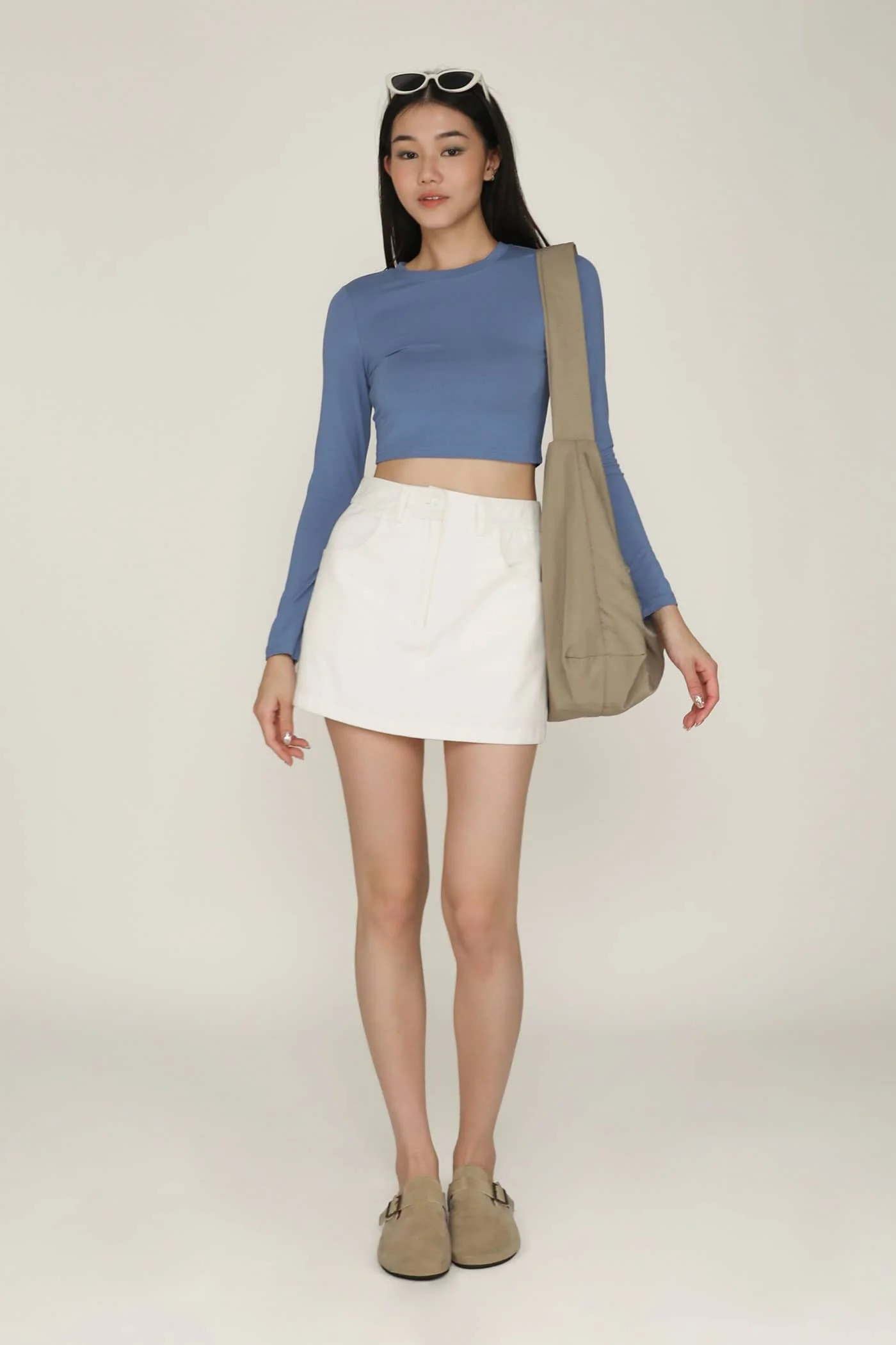 Maleen Basic Long Sleeve Crop Top - Image 15
