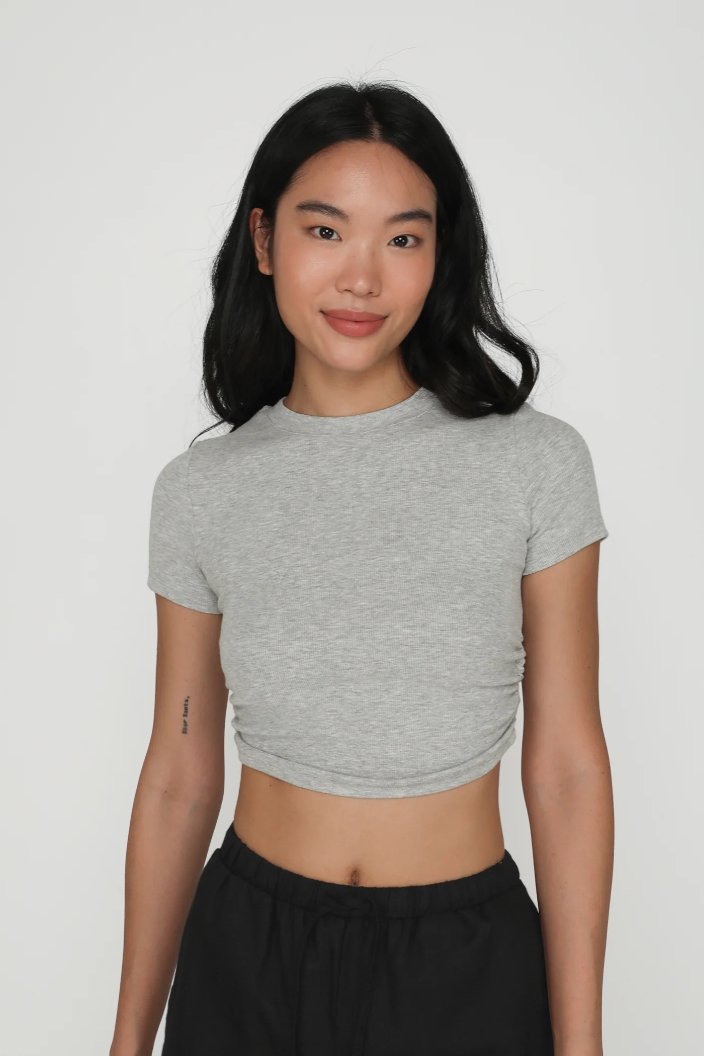 Marcelo Side Ruched Basic Tee - Image 11