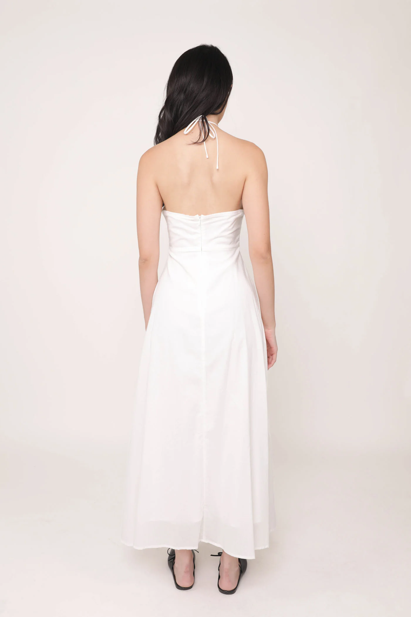 Meia Halter Ruched Padded Dress - Image 13