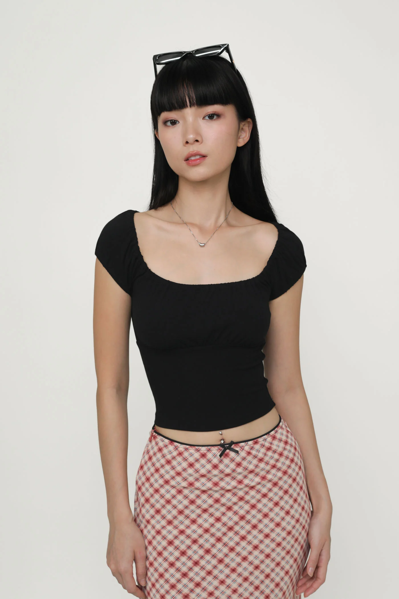 Pamela Ruched Basic Top - Image 5