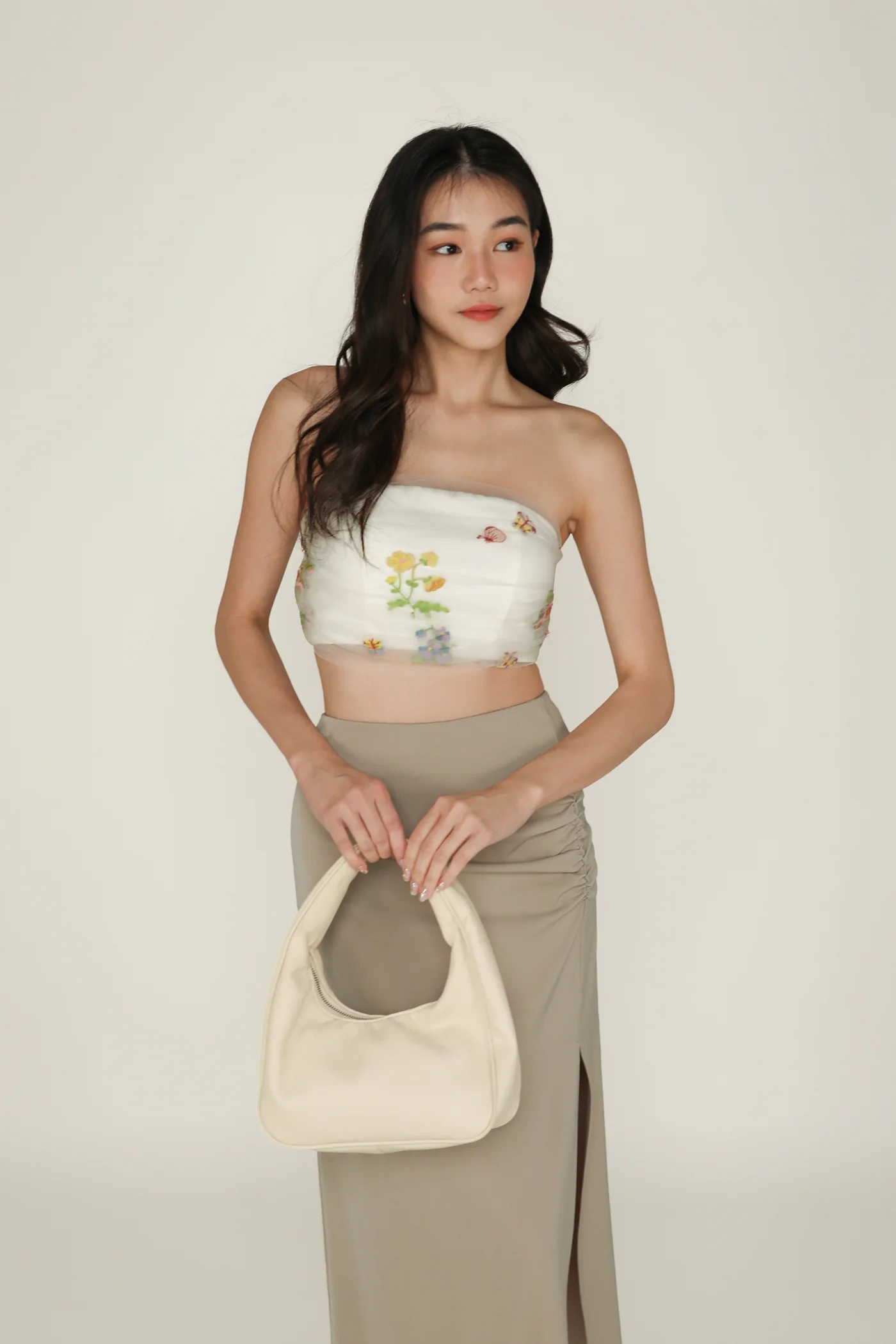 Petite Amina Ruched Side Maxi Skirt - Image 14