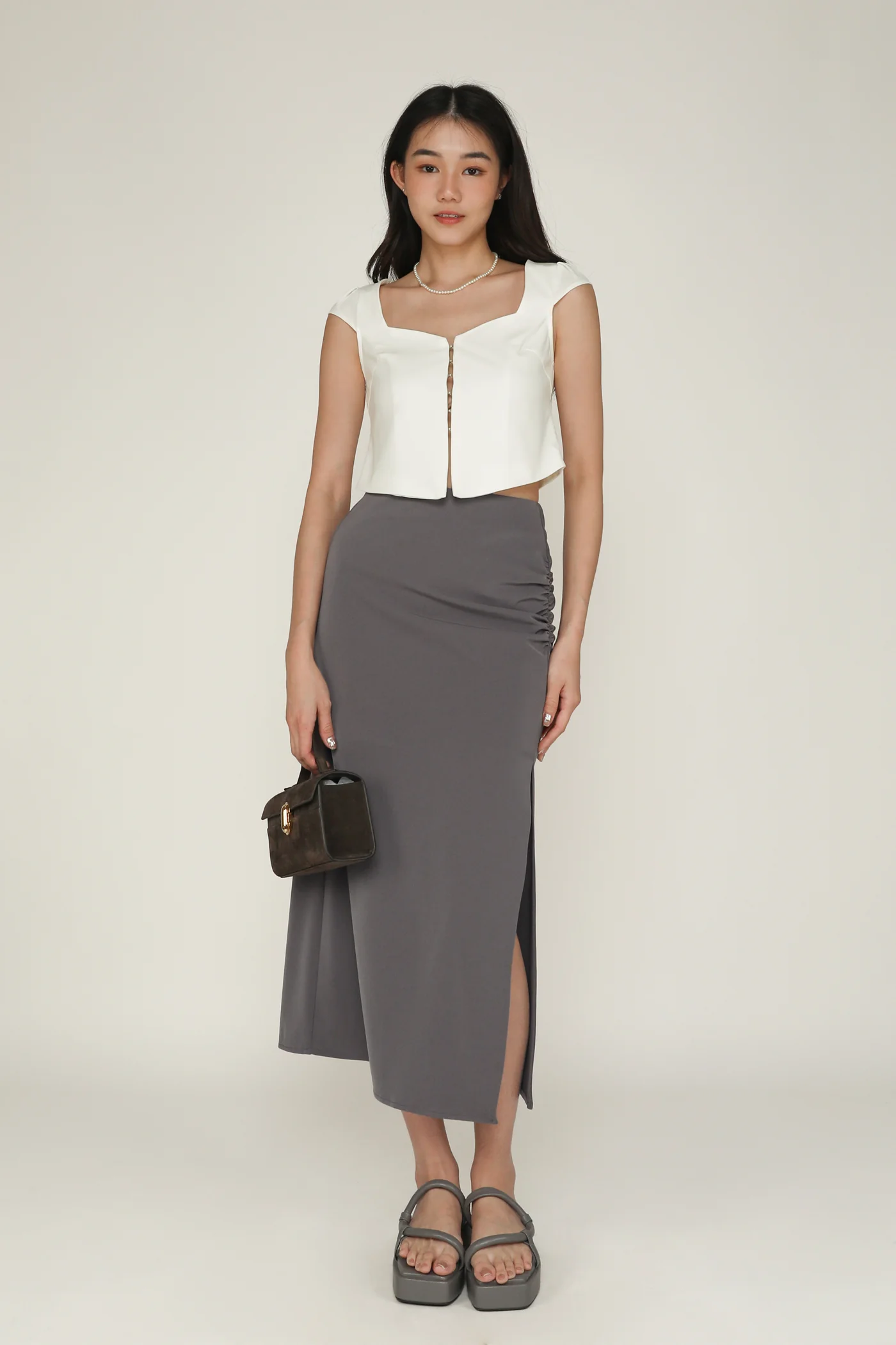 Petite Amina Ruched Side Maxi Skirt - Image 7