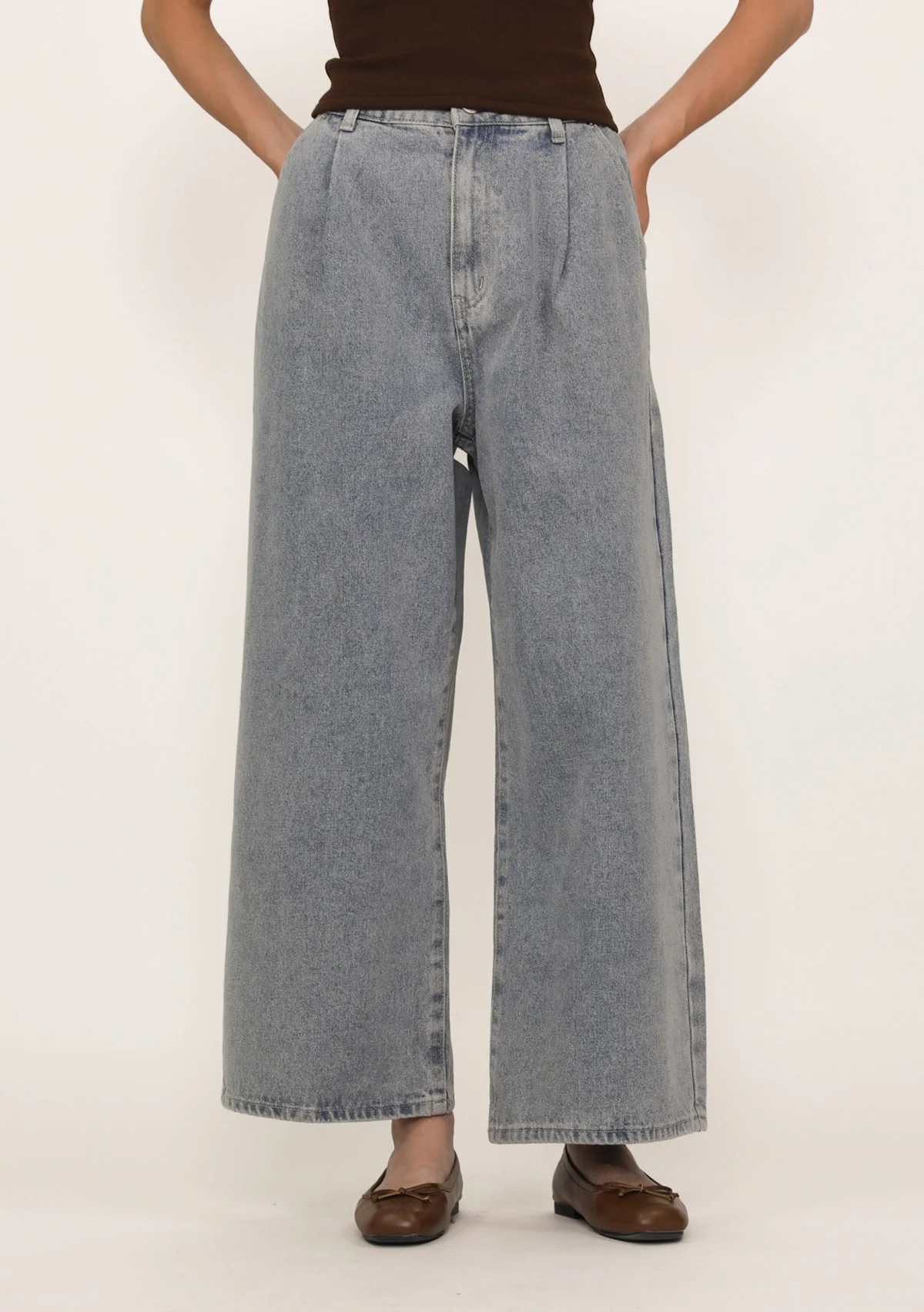 Ryson Pleated Wide Leg Denim Jeans - Image 9