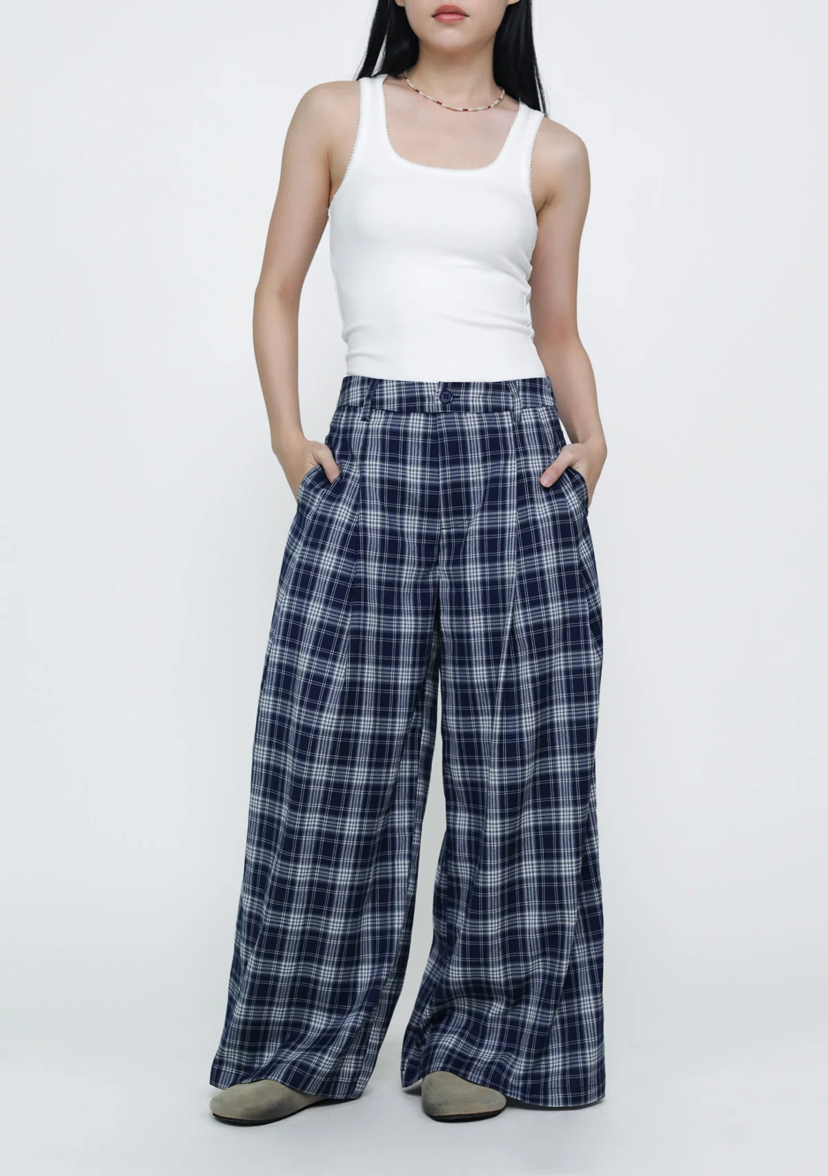 Mino Pleated Wide Leg Pants - Image 8