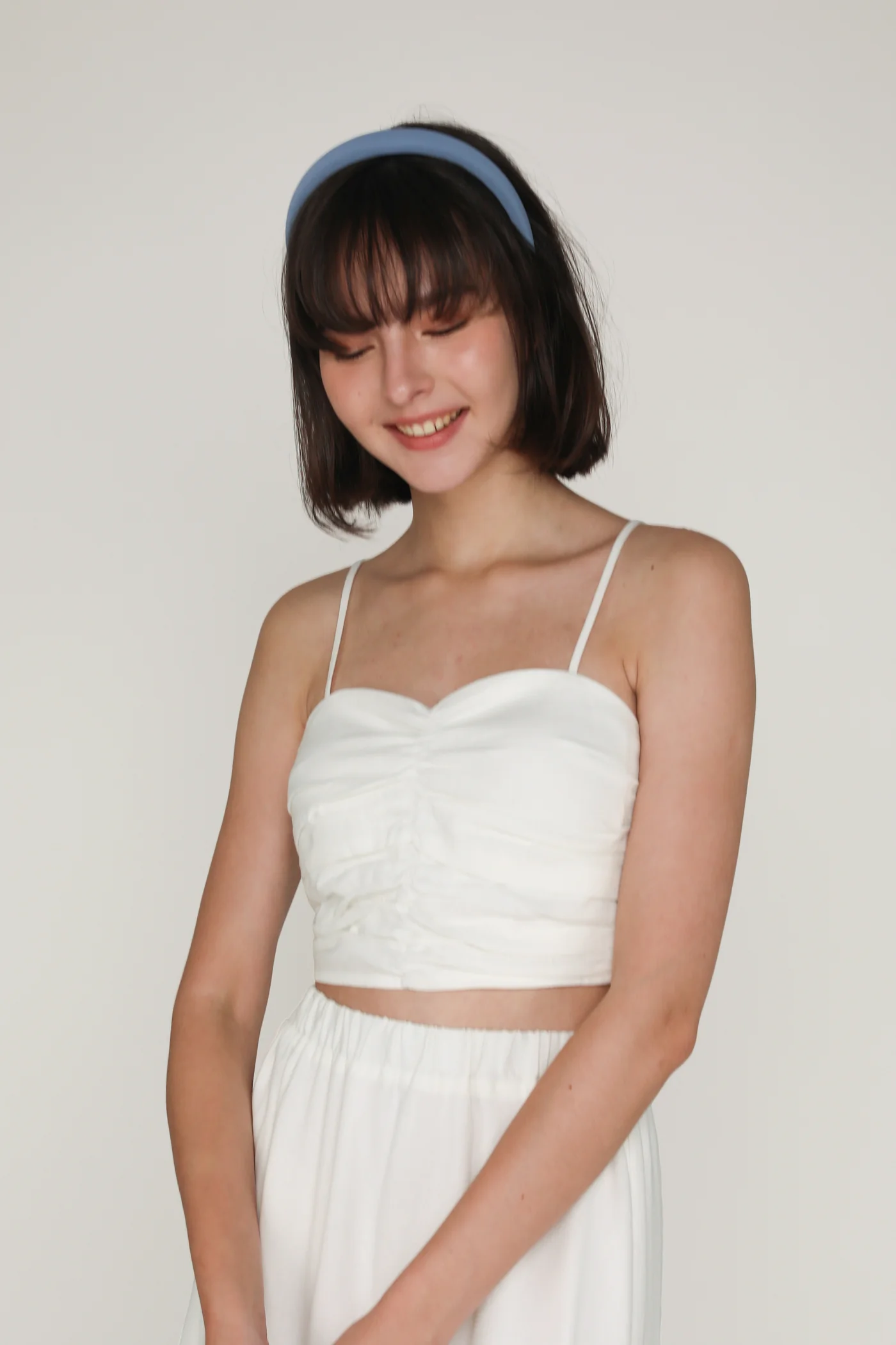 Polina Ruched Linen Crop Top - Image 5