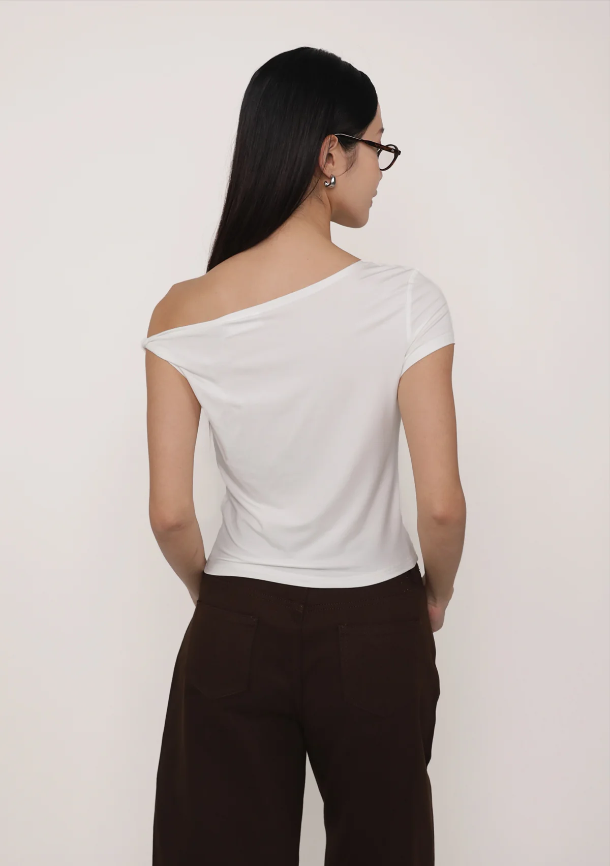 Pommy Bunny Off Shoulder Top - Image 7