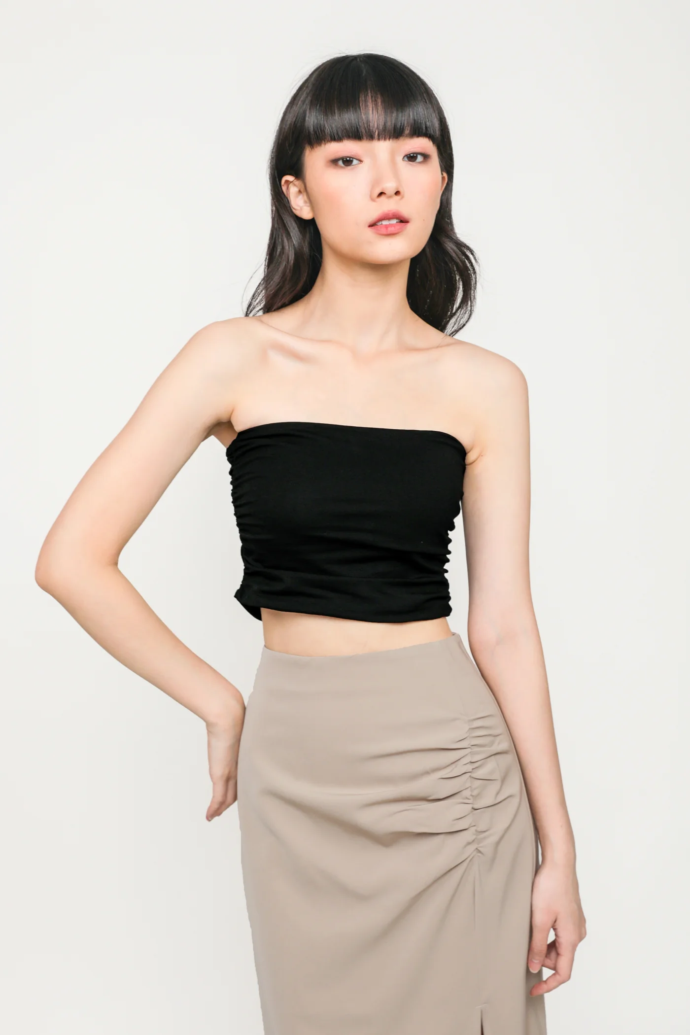 Regular Amina Ruched Side Maxi Skirt - Image 12