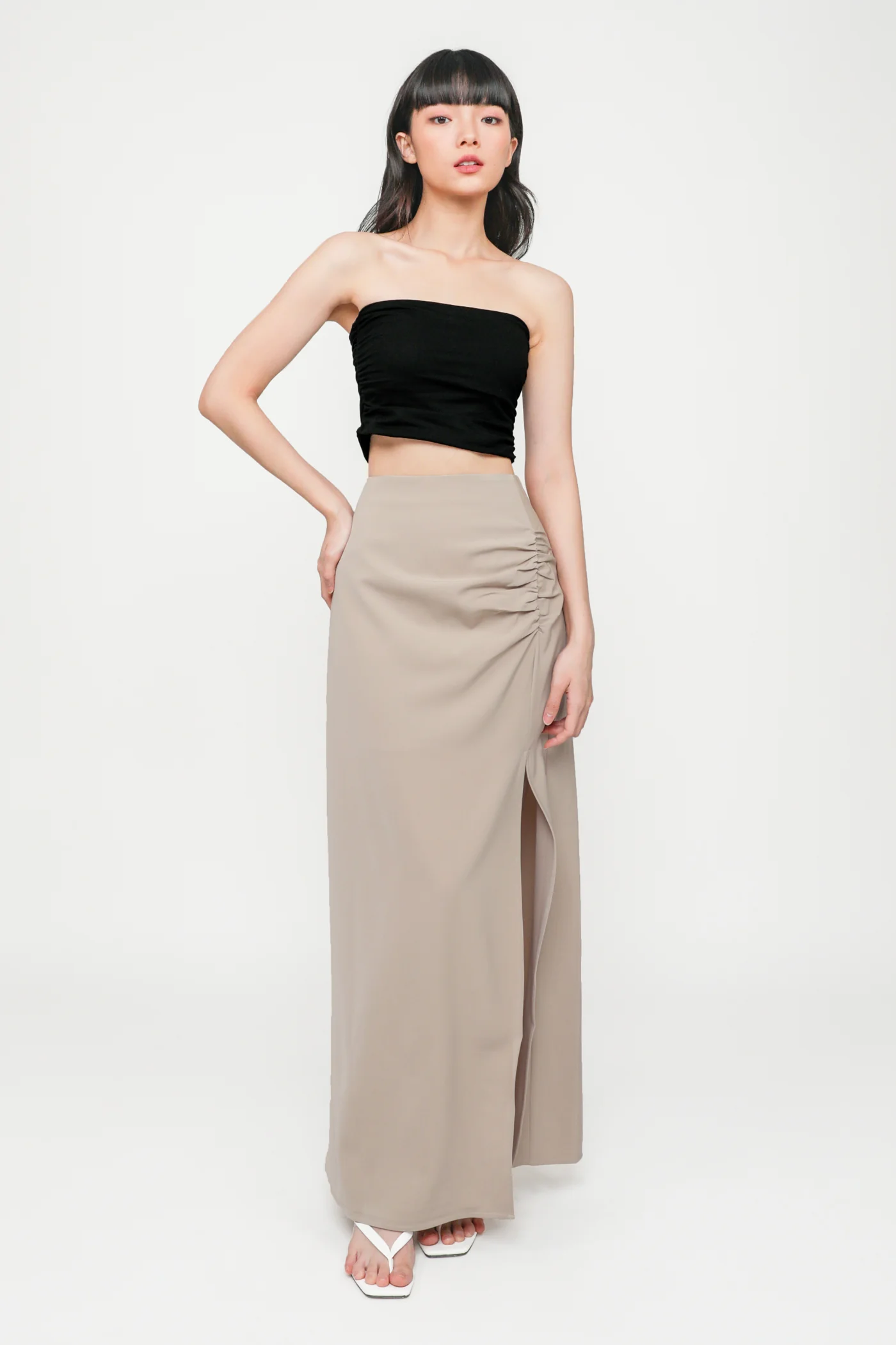 Regular Amina Ruched Side Maxi Skirt - Image 14