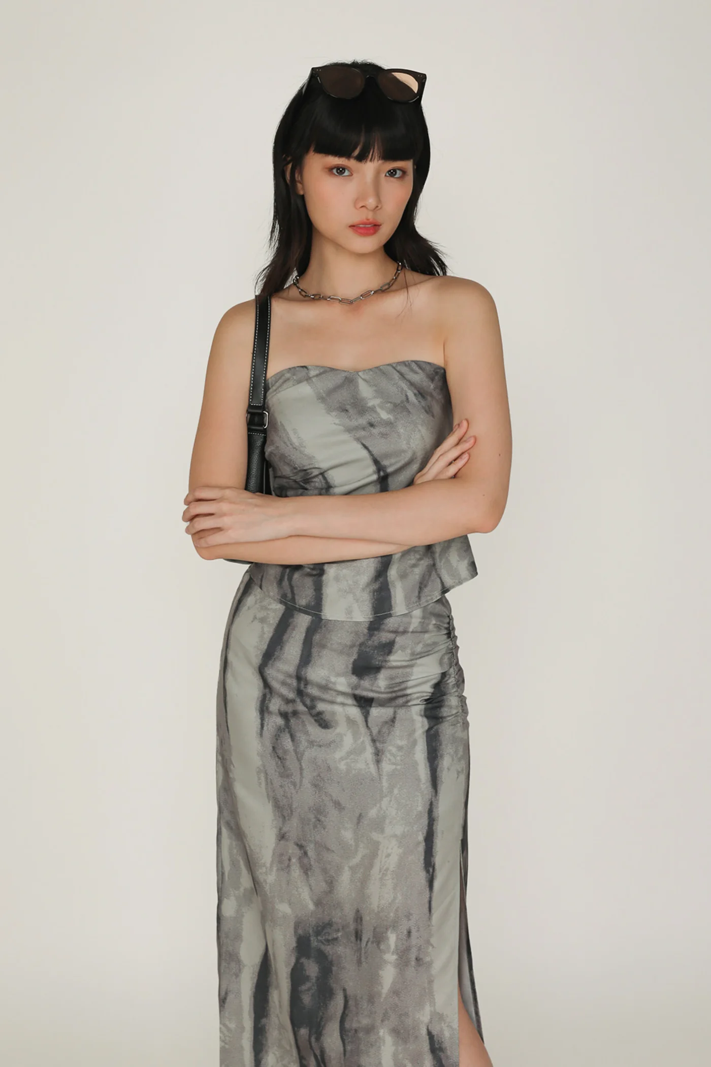 Regular Amina Ruched Side Maxi Skirt - Image 18