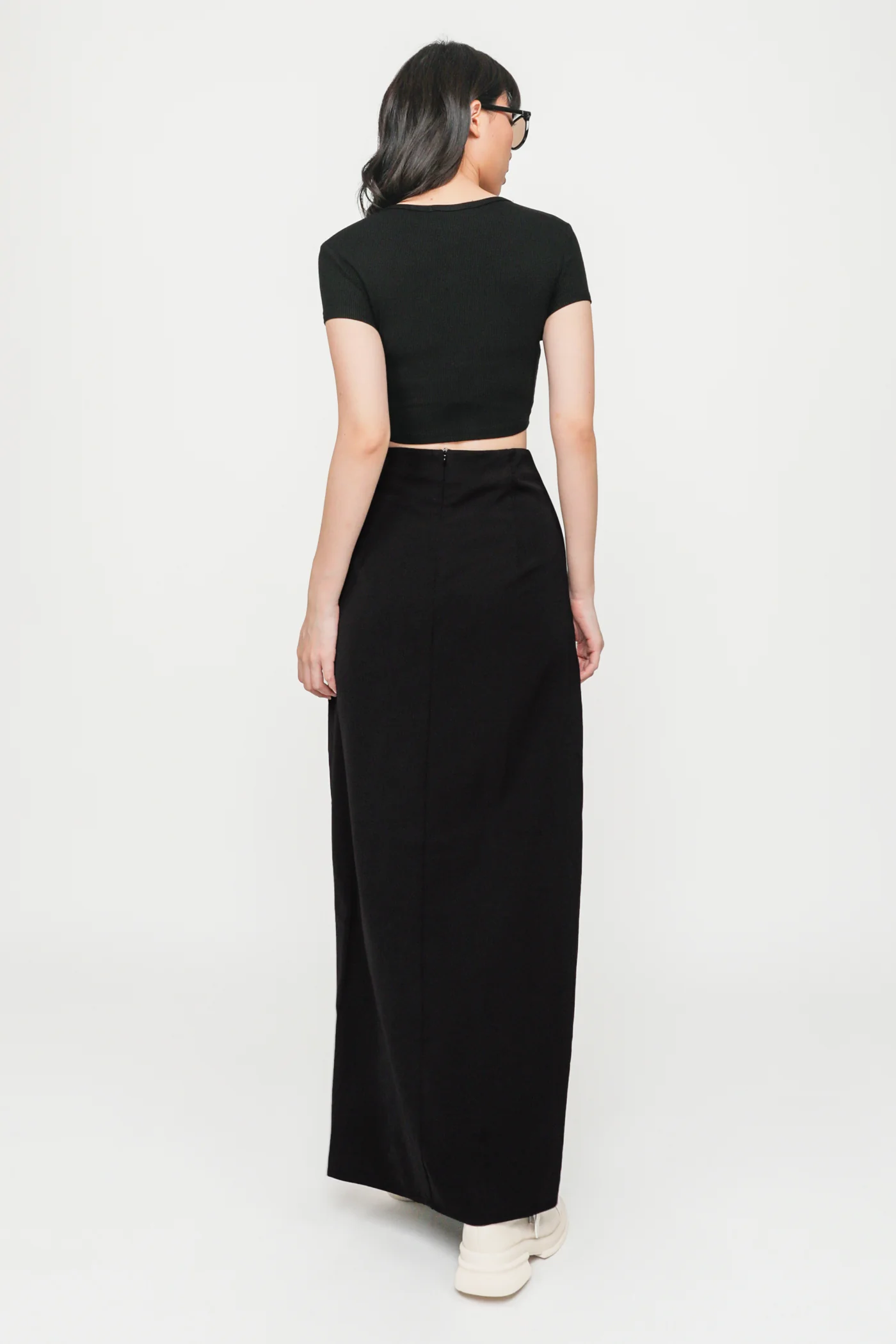 Regular Amina Ruched Side Maxi Skirt - Image 5