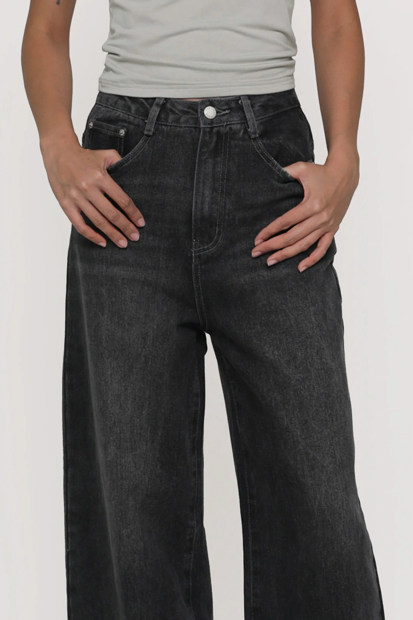Regular Benjamin Wide Leg Denim Jeans - Image 10