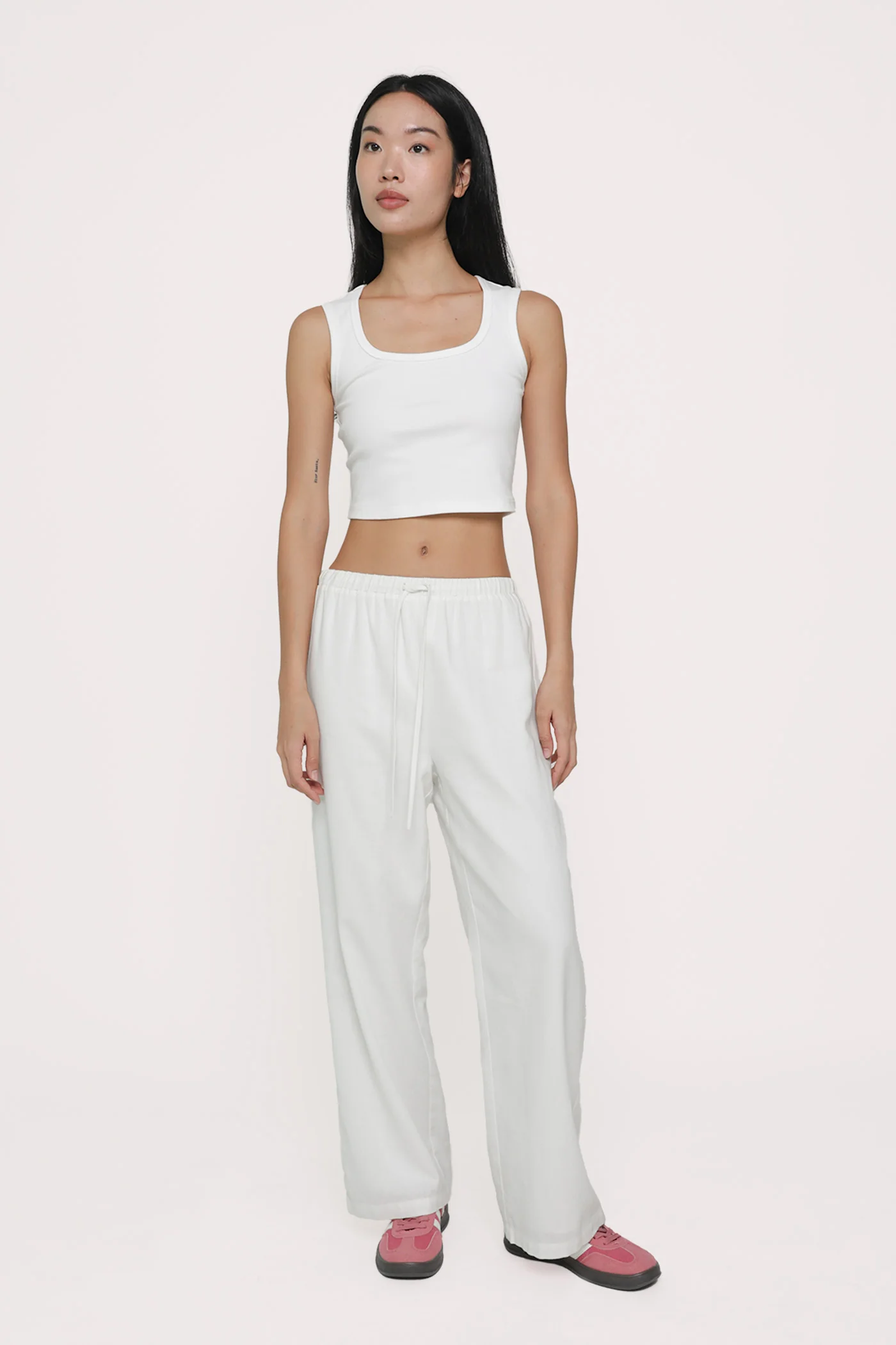 Regular Kierra Drawstring Linen Pants - Image 22