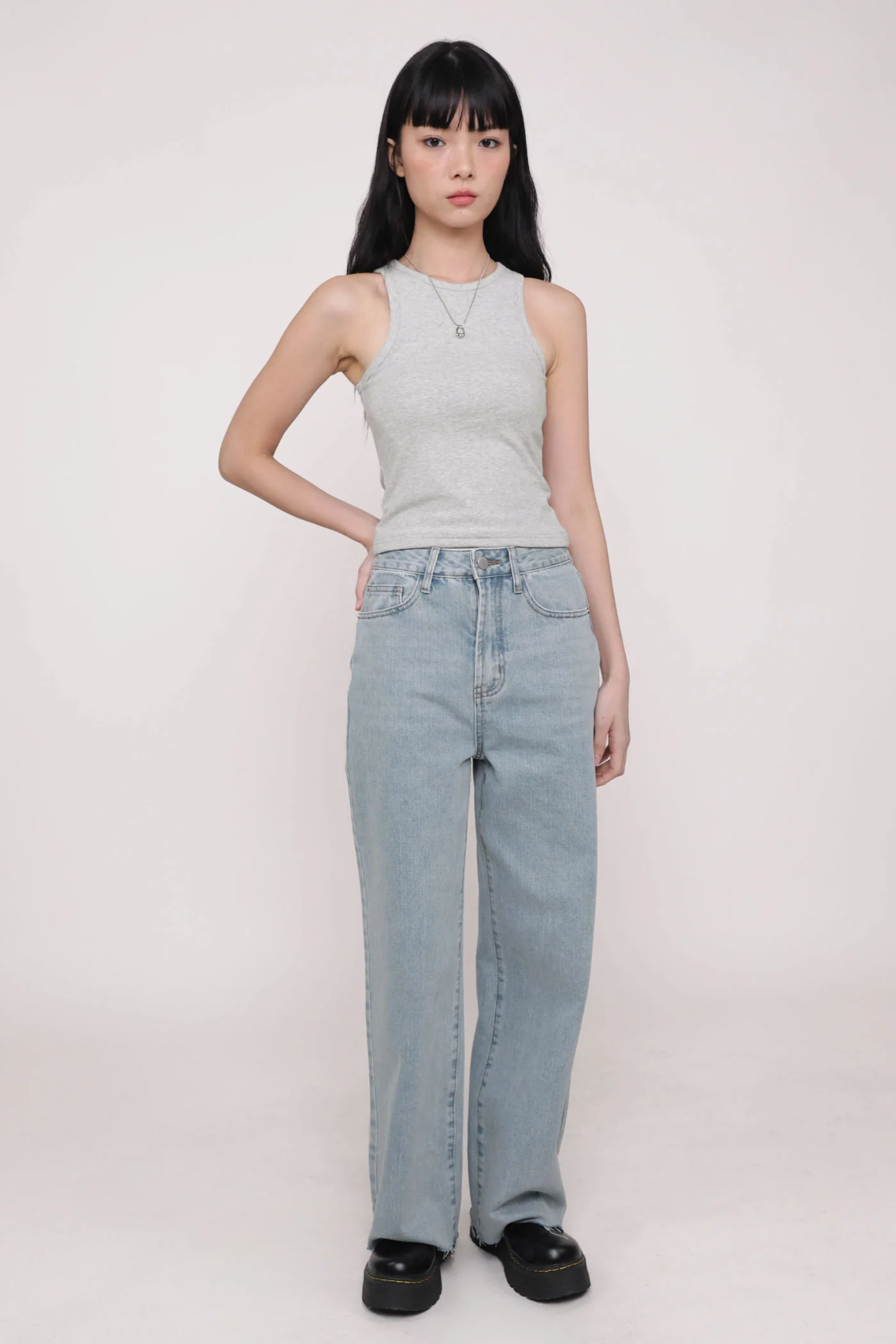 Regular Louise Frayed Hem Denim Jeans Version 2 - Image 6