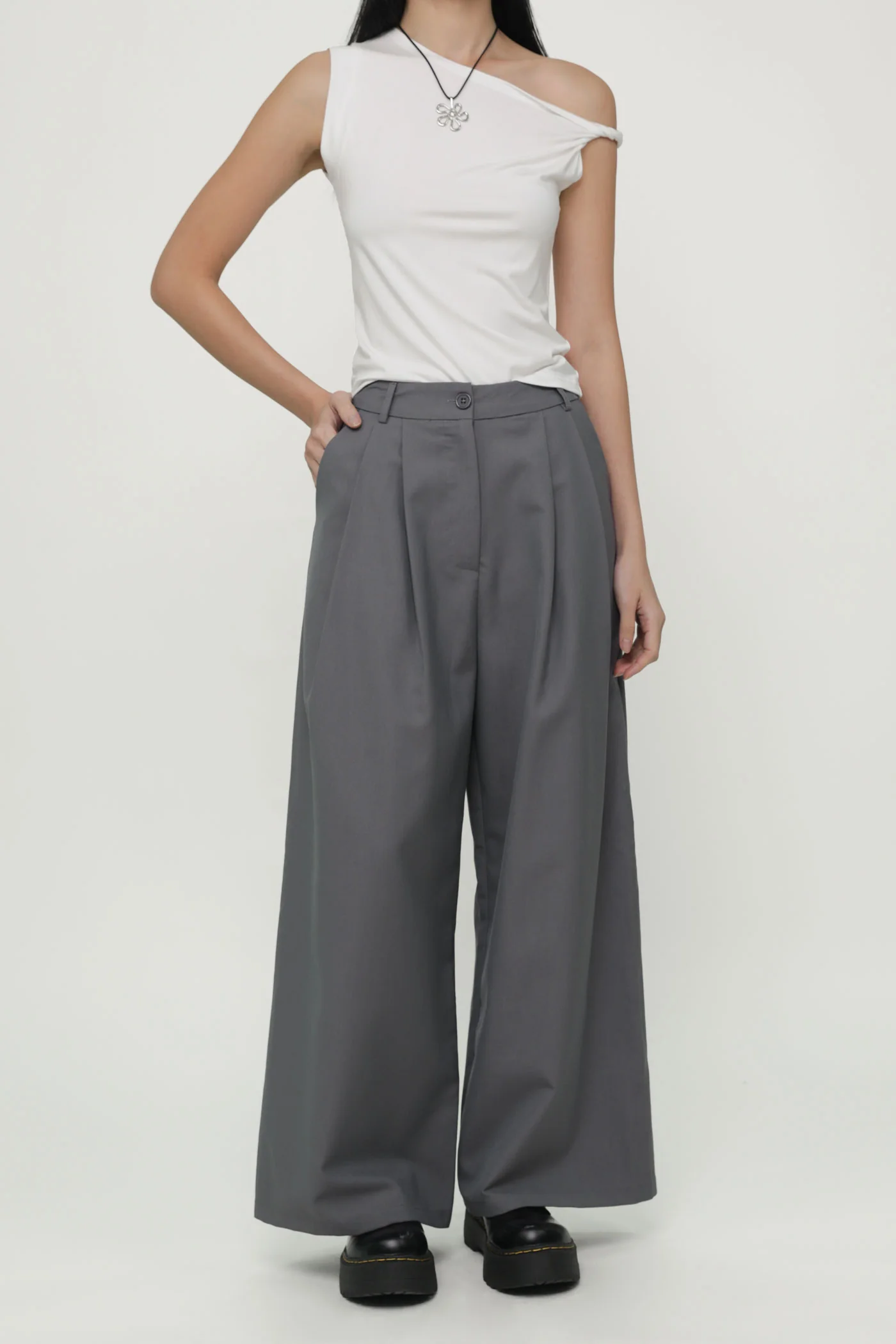 Regular Zena Tailored Pleated Pants - Image 9