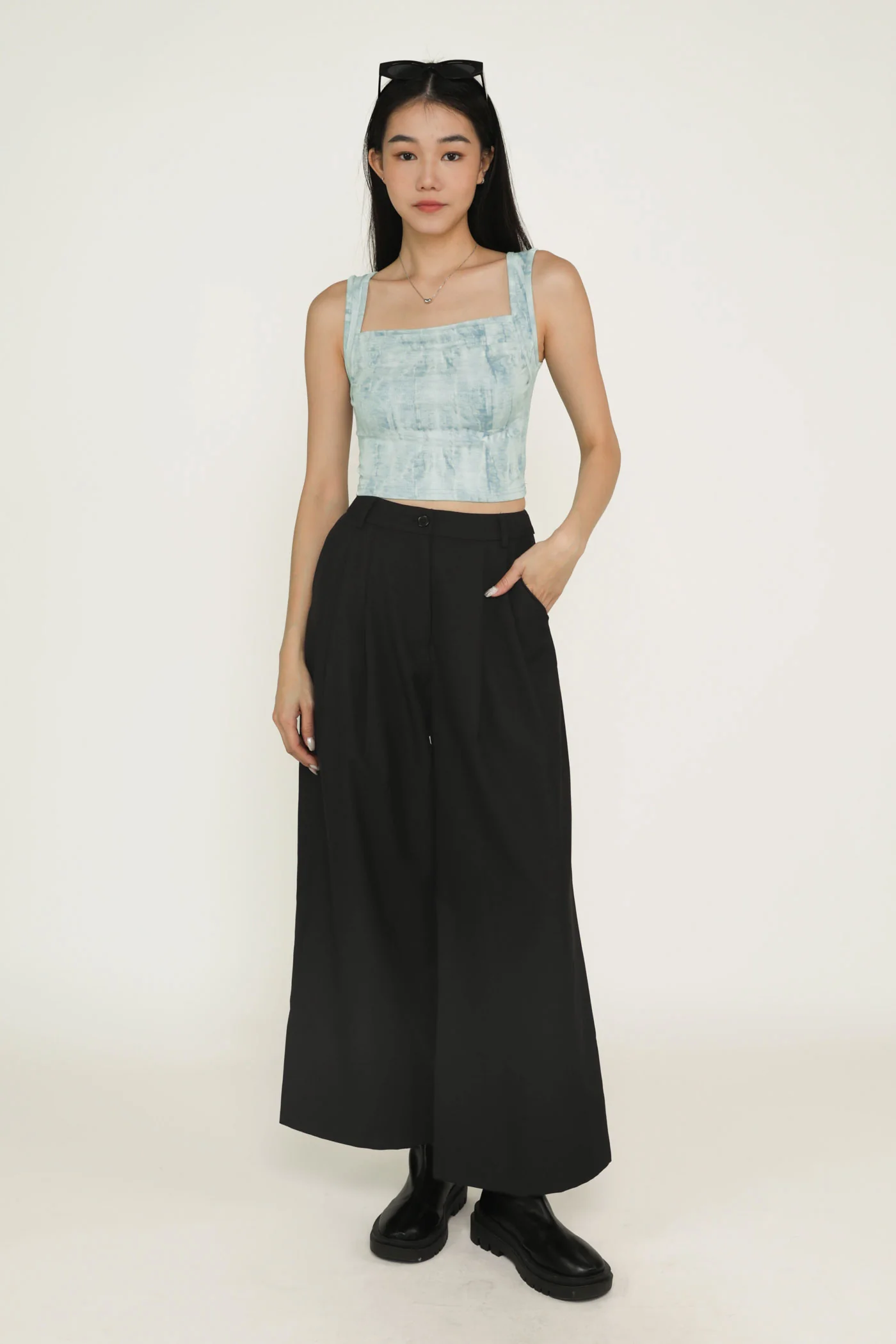 Reiko Ruched Basic Top - Image 10