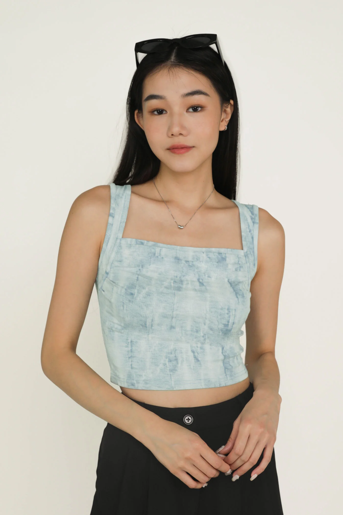 Reiko Ruched Basic Top - Image 12