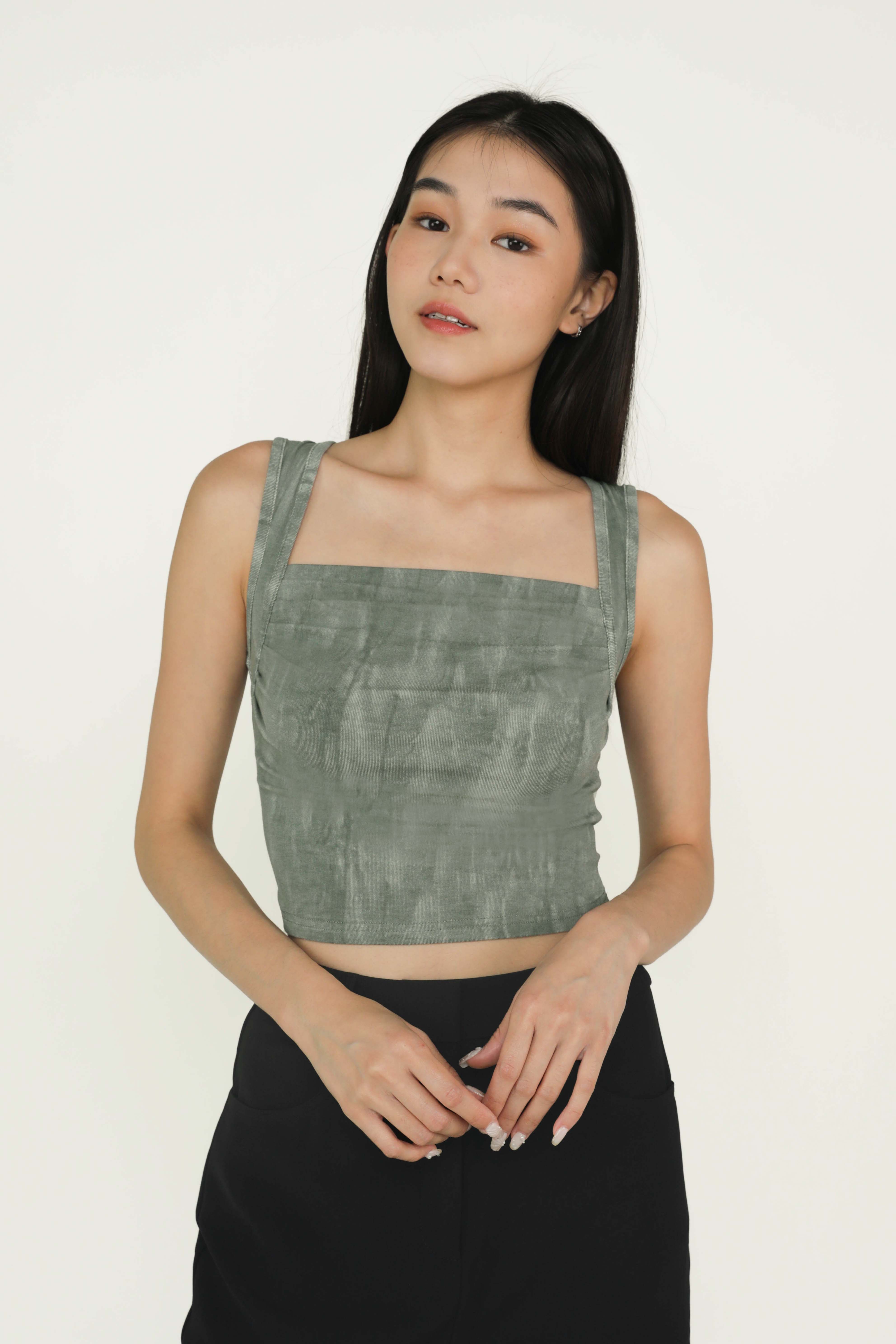 Reiko Ruched Basic Top - Image 17