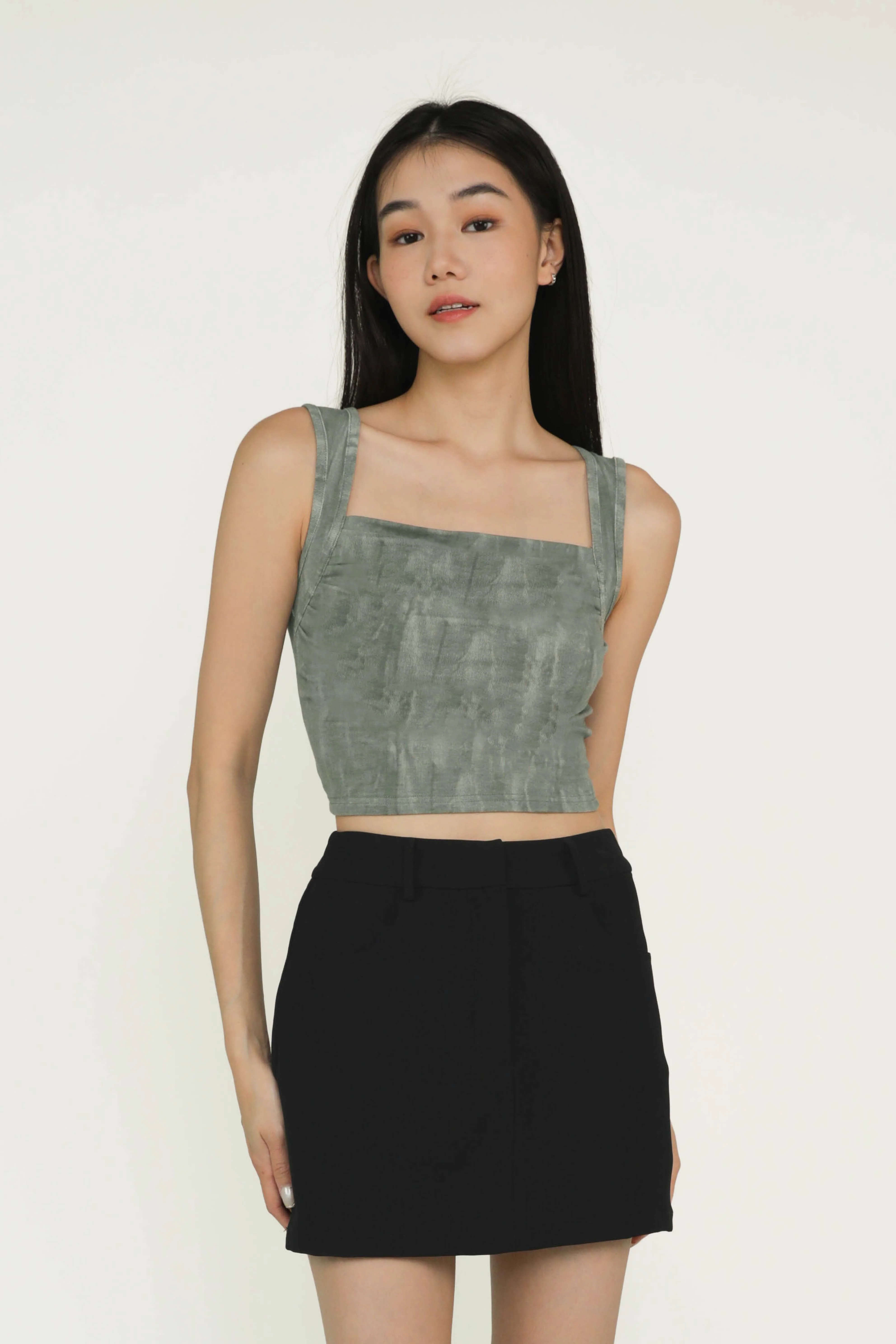 Reiko Ruched Basic Top - Image 18