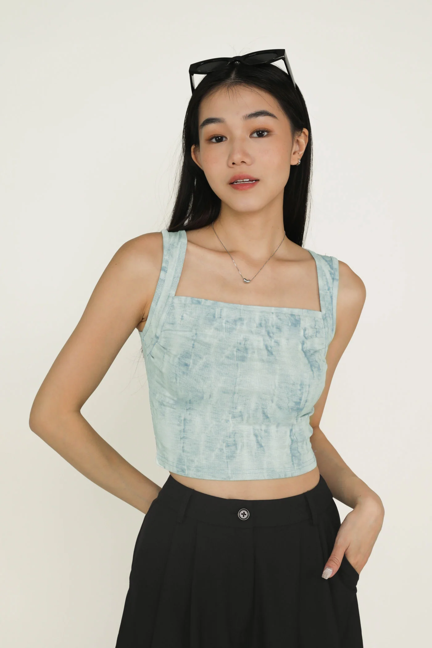 Reiko Ruched Basic Top - Image 9