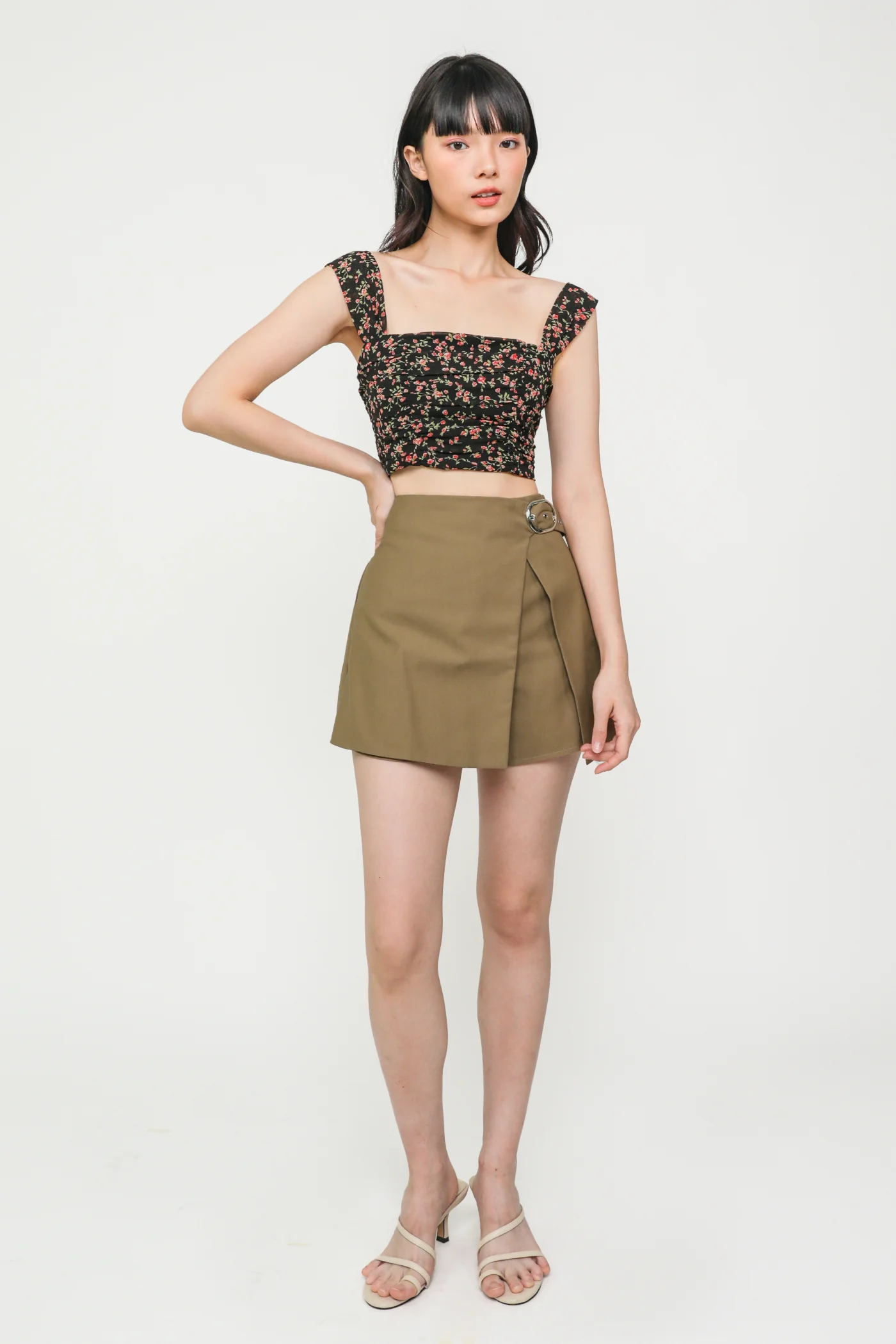 Roma Buckle Skorts - Image 13