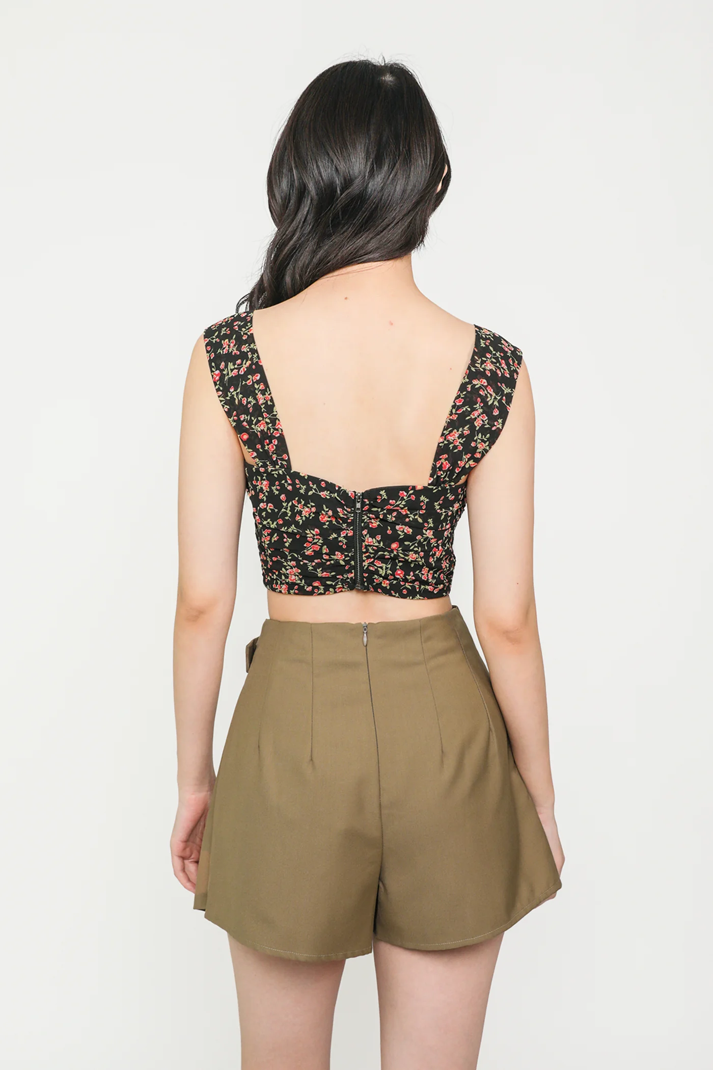 Roma Buckle Skorts - Image 14