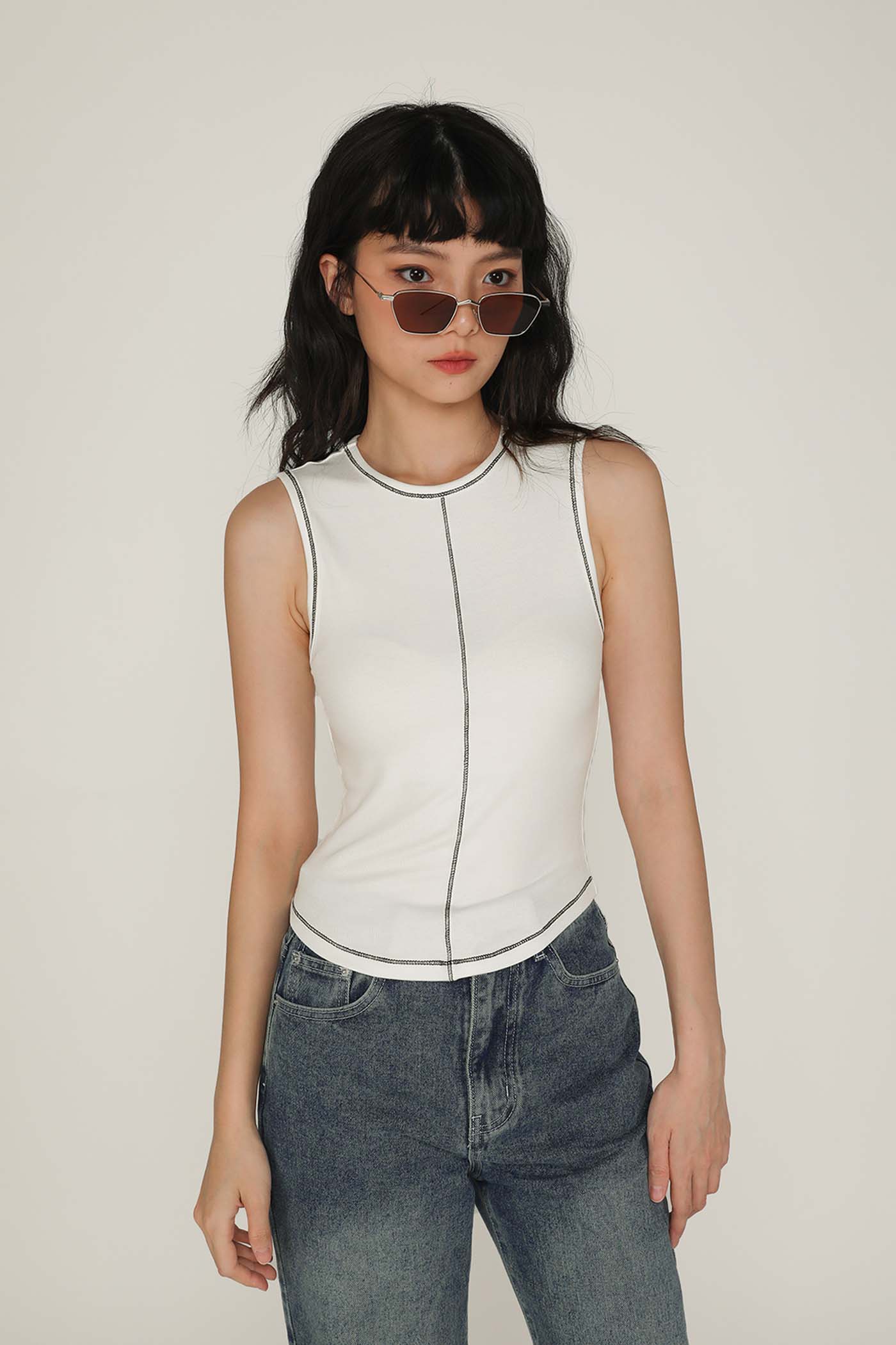 Rory Contrast Stitching Curved Hem Top Limited Edition - Image 11