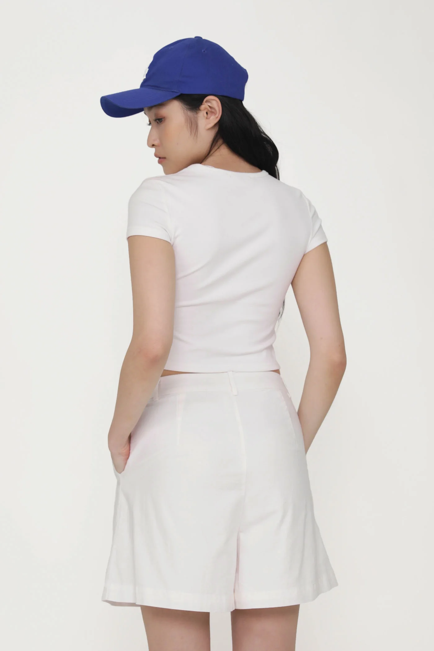 Rowley Longline Linen Shorts - Image 13