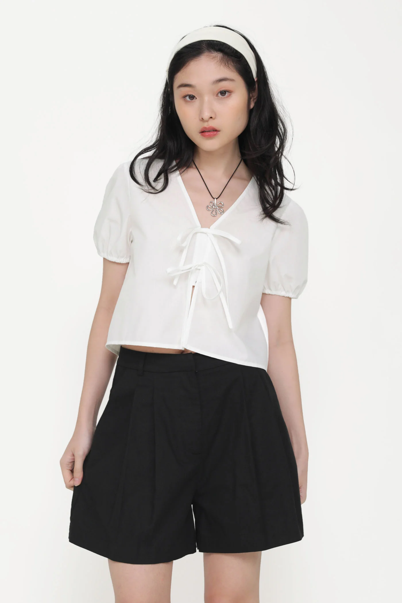Rowley Longline Linen Shorts - Image 4