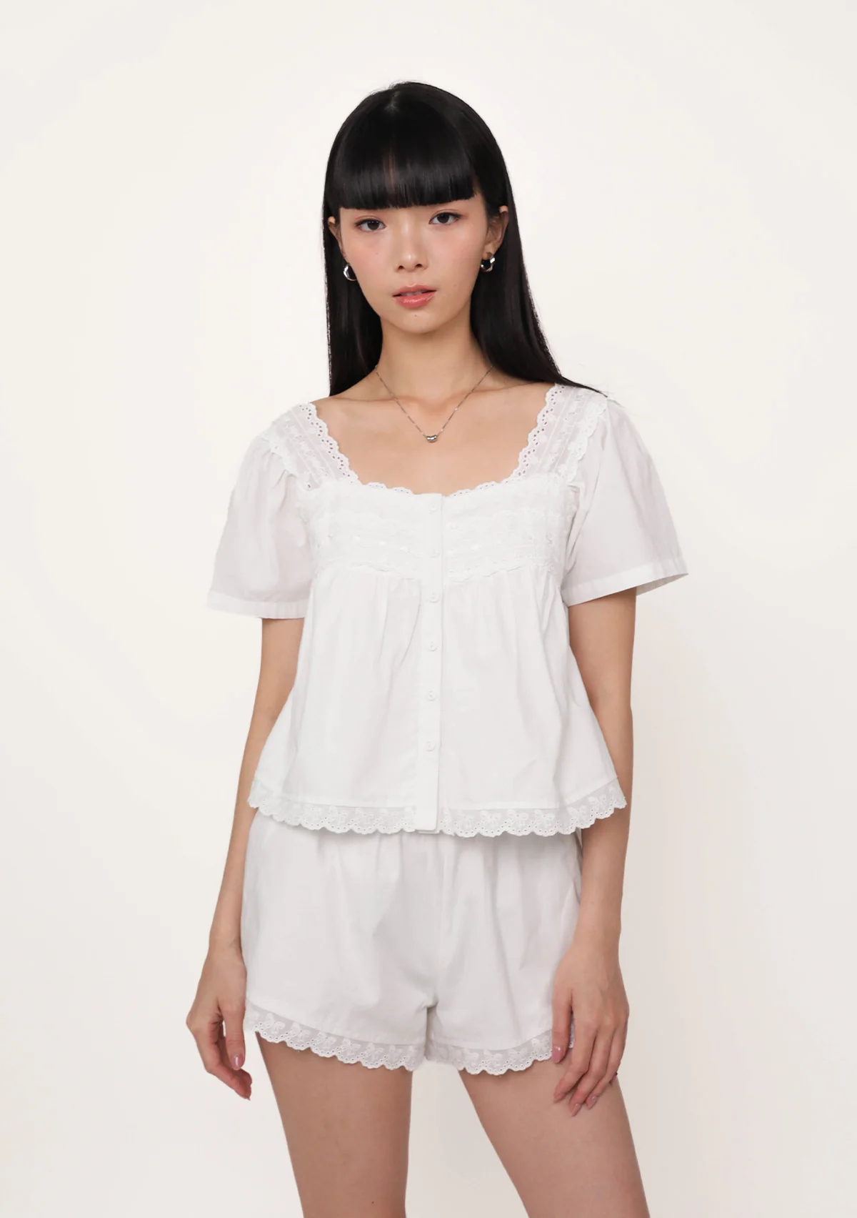 Savina Lace Trim Shorts (Ribbon Embroidery) - Image 5
