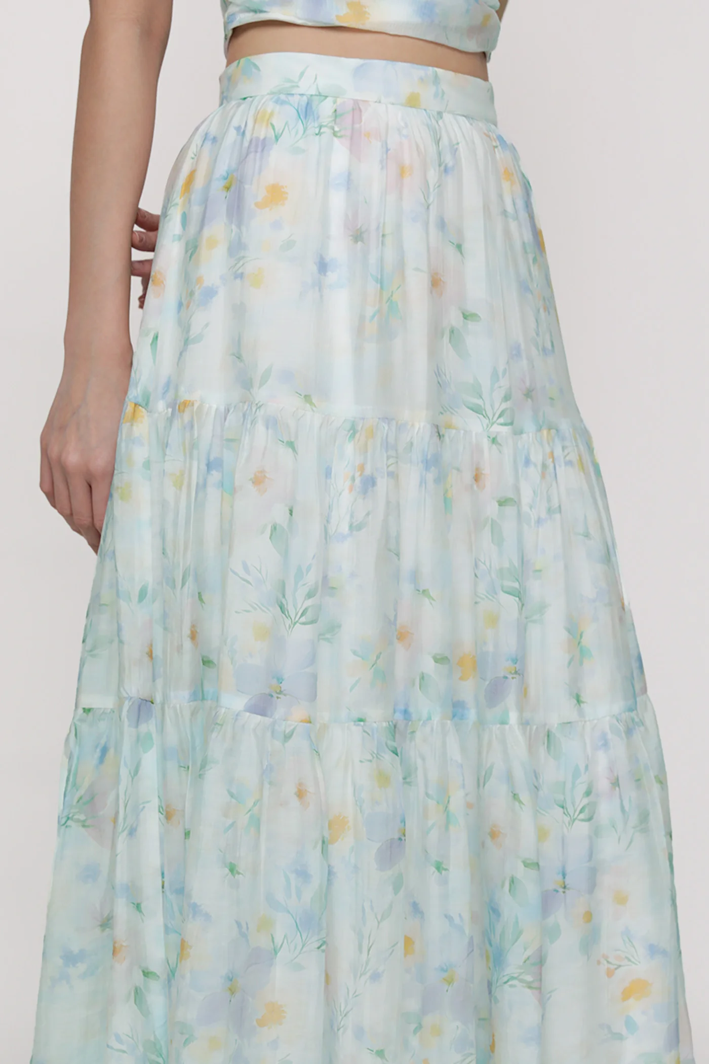 Selena Tiered Midi Skirt - Image 4