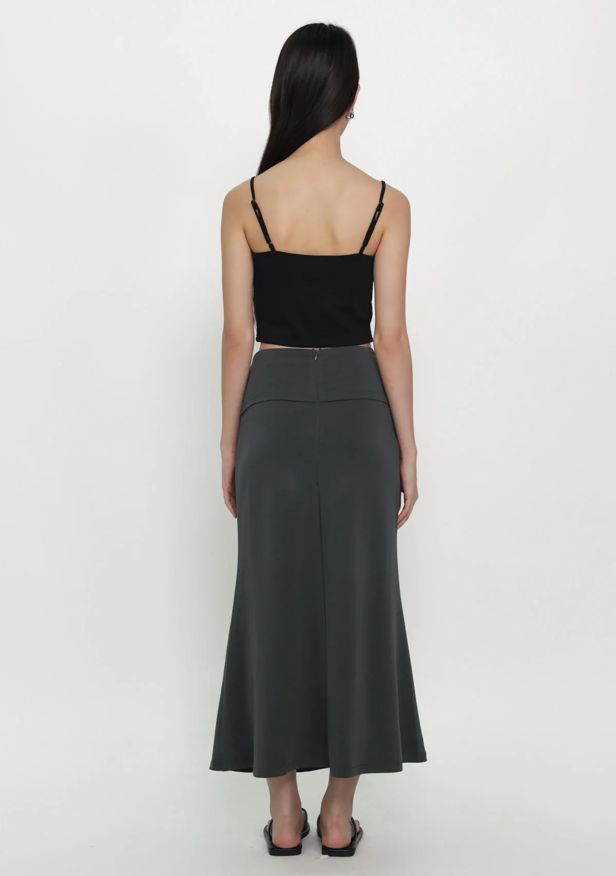 Sevyn Ruched Maxi Skirt - Image 11