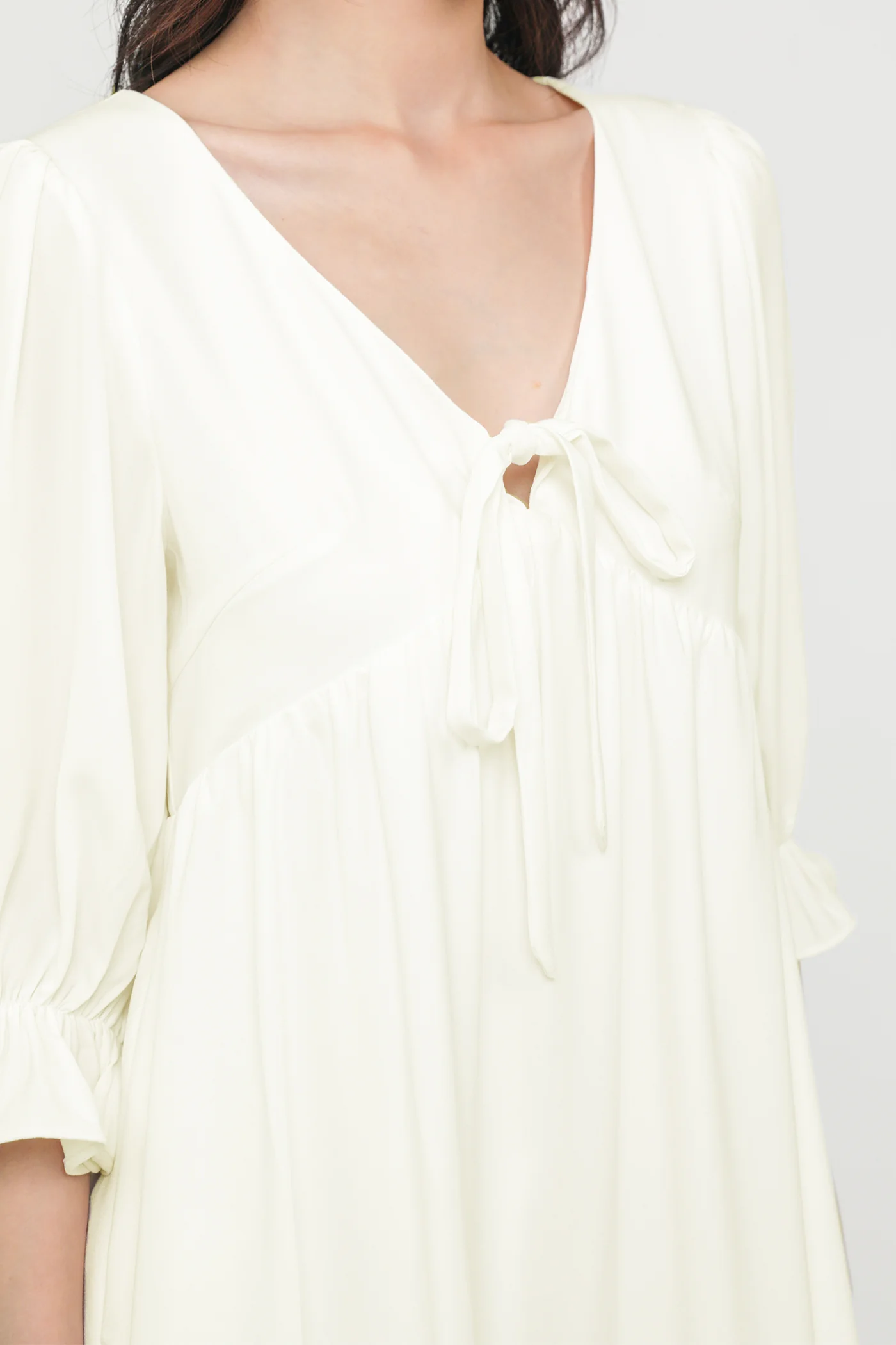 Tia Babydoll Sleeved Dress - Image 17