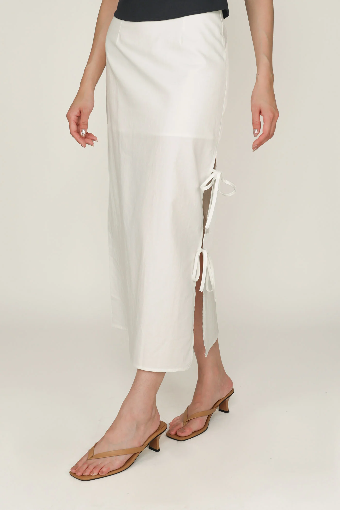 Valentia Ribbon Midi Skirt - Image 4
