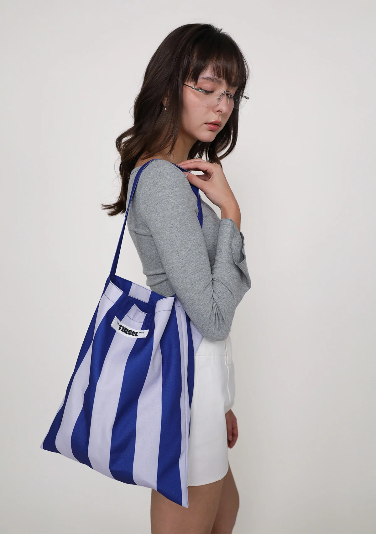 STORE EXCLUSIVE Weekender Tote Bag (Striped) - Image 6