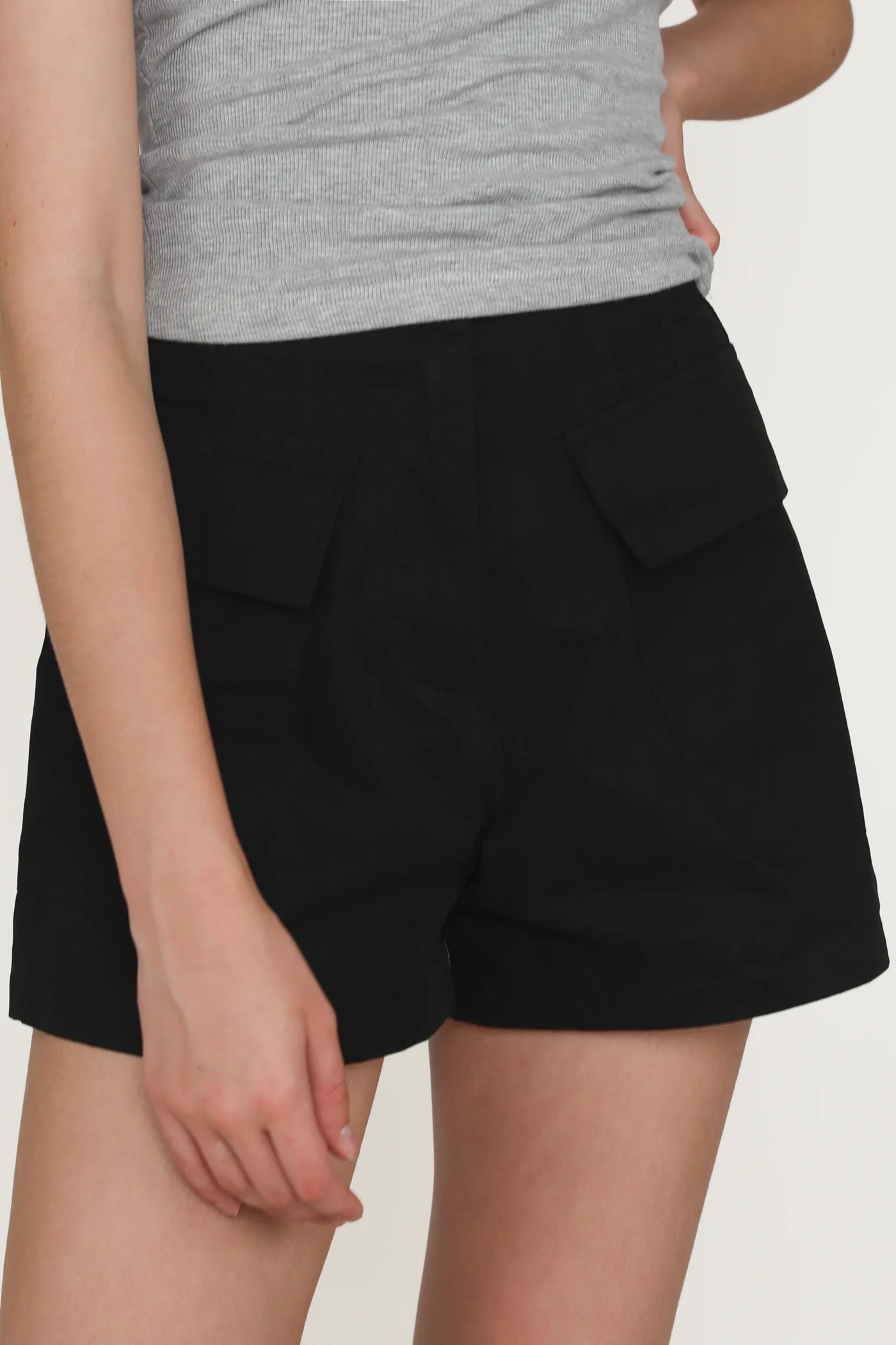 Yana Cargo Shorts - Image 11