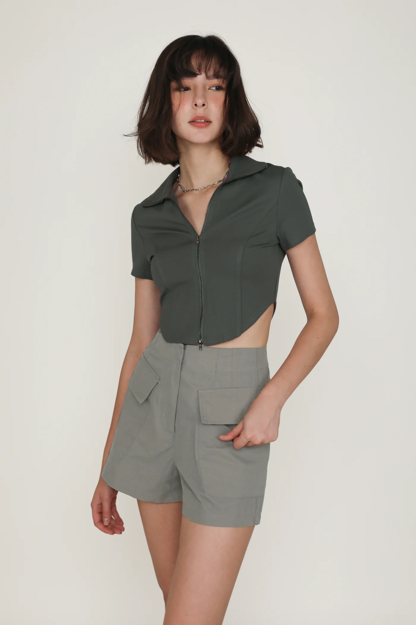 Yana Cargo Shorts - Image 5
