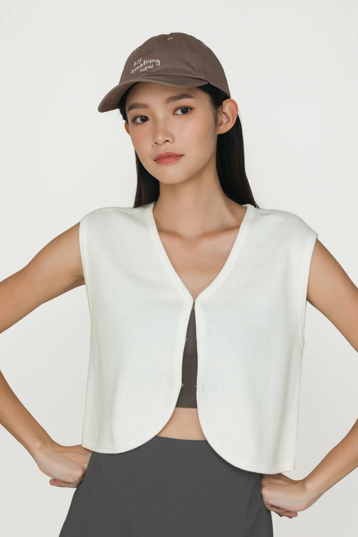 Yuki Knit Vest Top - Image 13