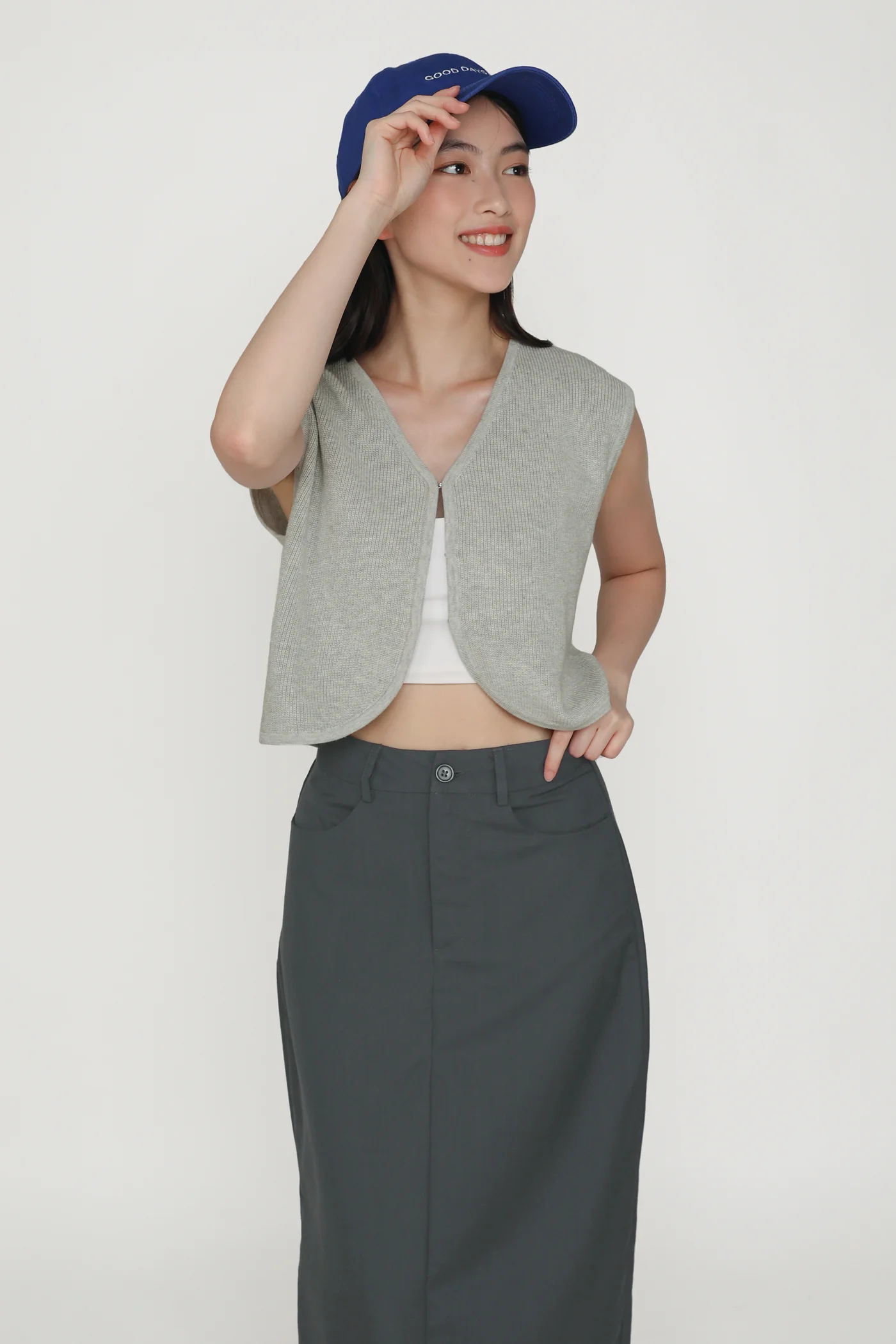 Yuki Knit Vest Top - Image 26
